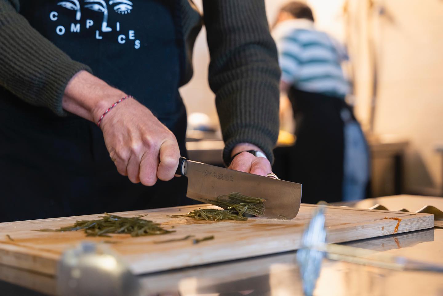 Ateliers Japon Gourmand, en collaboration avec @bculausanne 🌞
Ça découpe, ça écrase, ça mijote, ça réduit, ça plie, ça sublime, les petits gestes en cuisine ✨
Le temps d’un week-end, on a eu le plaisir d’animer des ateliers de cuisine sur notre version de la gastronomie v