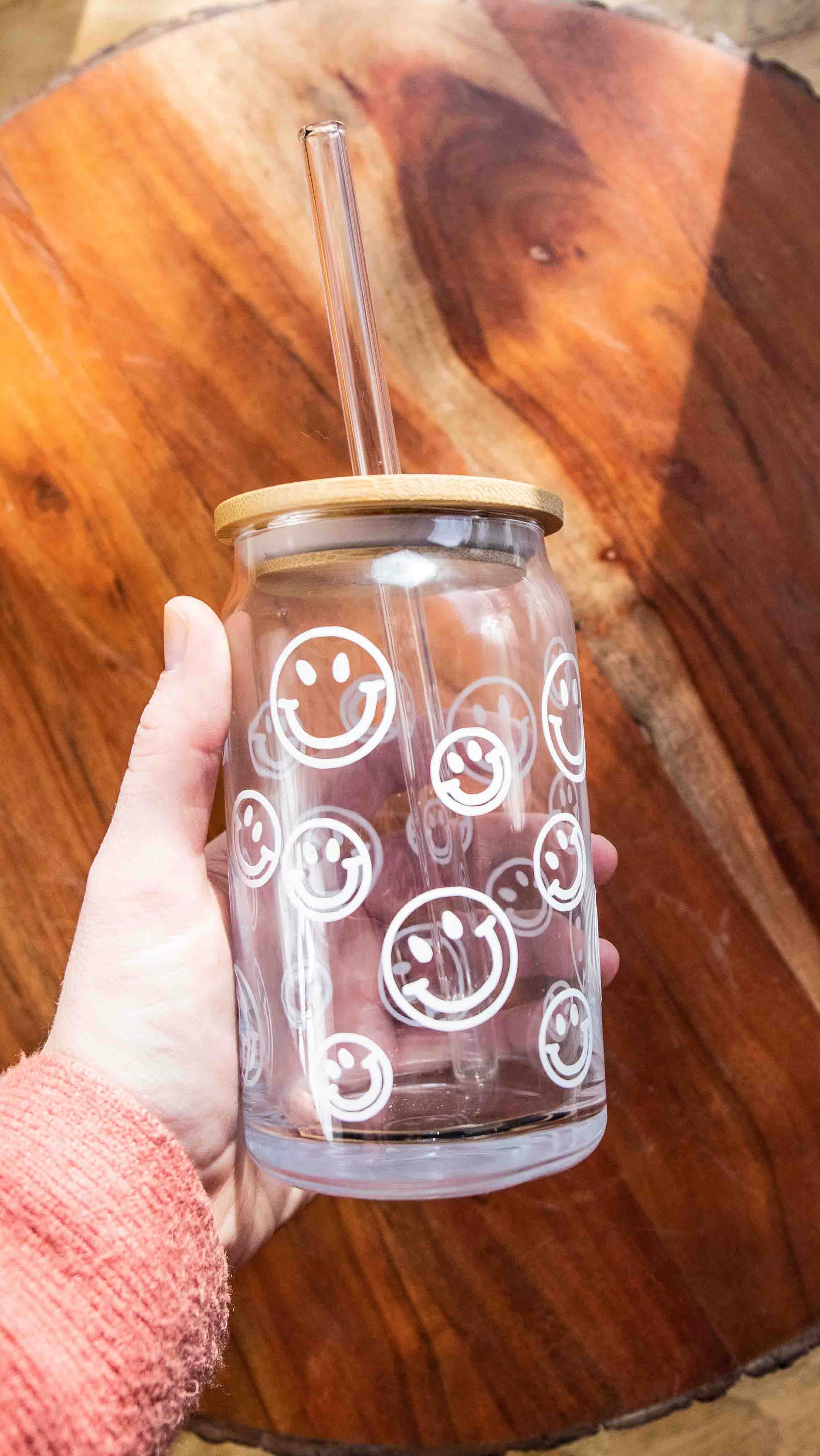 Being a graphic designer is difficult but rewarding work. Iāve worked with so many small business to help elevate their visual identity, find their brand voice, and carry it across all aspects of their brand.
Iāve worked with product based businesses, other creates, carpenters and Pilates instructors, and even an amusement company.
One thing is for sure, you can have your design style, but no two brands are the same. I love helping you find what makes you, well you.
Iām opening up some spots for branding work in early 2026! Letās chat.