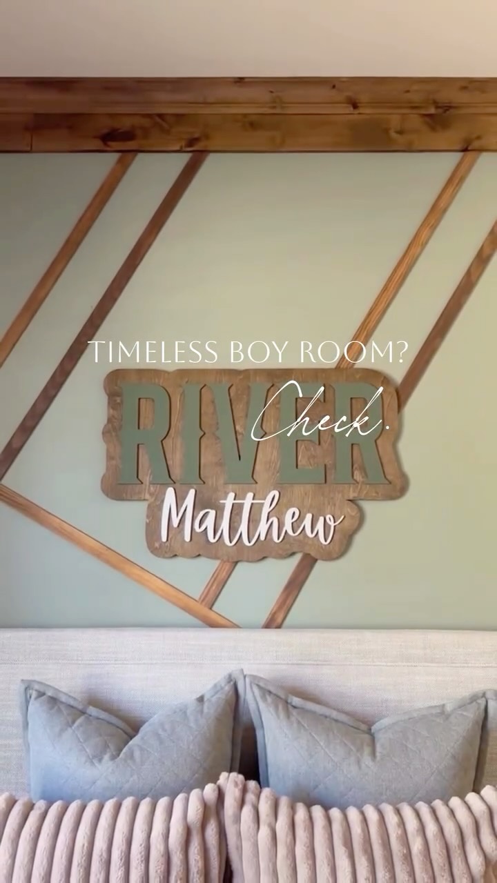 A ‘classic’ Texas boy’s room: trucks, cowboys… and a few years later, totally outgrown. We design spaces that actually grow with your kids, so you don’t have to redo them!
Here’s our take on a timeless Texas boy’s room. How’d we do? 😊
#boysroom #timelessdesign #dallashome #dallasclient #interiordesigner #dallasdesign #classicwestern #dallasinteriors #homedesign #photoshoot #homeinspo #texasboy #timelesshome #homeproject