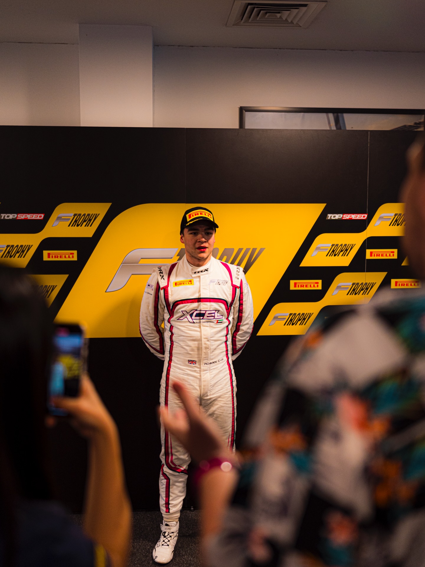 P2 for Campbell-Pilling in Race 1 following some post race penalties and a quadruple points finish for the team! 💪
Full results below:
P2 - Campbell Pilling
P5 - Cosma-Cristofor
P9 - Reijs
P10 - Hedfors
P13 - Alsabah
P19 - Zhanbin
We go again tomorrow for Race 2 & 3! 👊
#xcelmotorsport #f4uaetrophy #dubaiautodrome