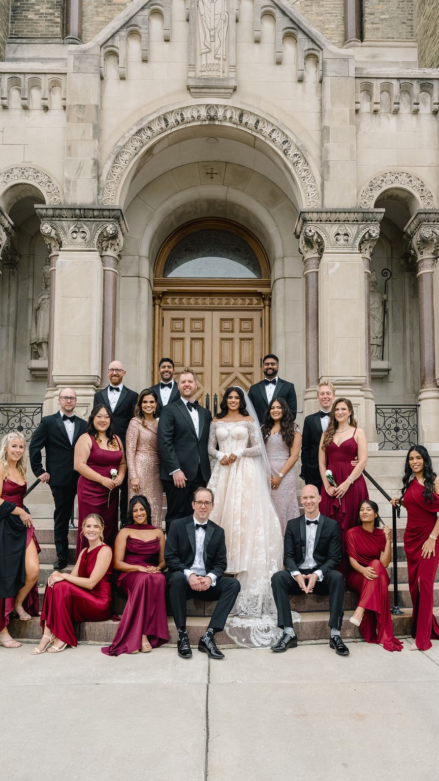 Believe me when I say, as long as your vendors have a table, a minute away from guests and a bread basket, we are good to go. šš