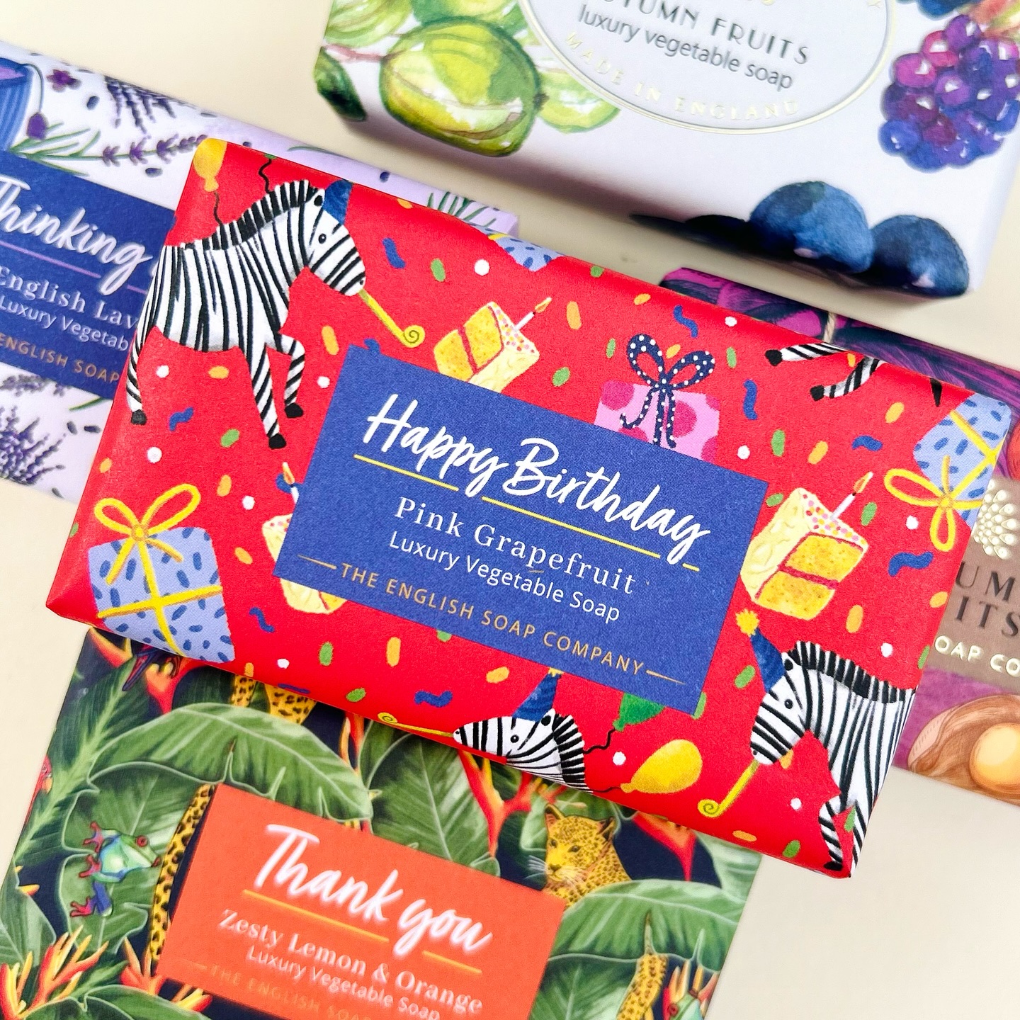 A special gift that says exactly how you feel 💛
#giftideas #gifts #handmadesoaps #christmas #christmasgifts #hampers #treatbox