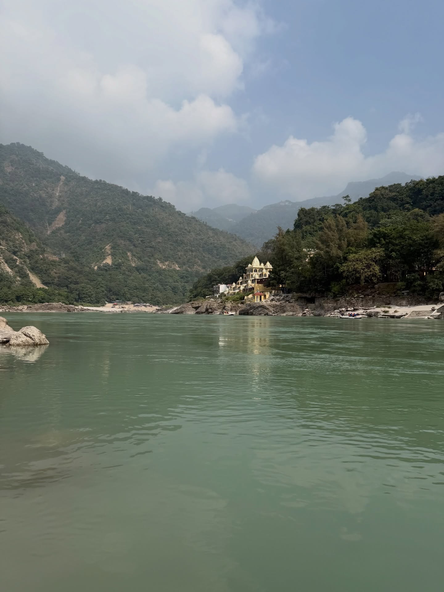 India you truly blessed me
With your beauty, kindness, colours, food, animals and spirituality
My first time in India felt like a homecoming
I never imagined to find a place where all my passions and interests come together
Where spirituality is at the very base of being
Where gods are actively celebrated and part of everyday life
Where temples are filled with the young and old
Where strangers become instant friends
Rishikesh is located at a special spot at the Ganga river
Close to the Himalayas where you can see mountains
With many spots and caves for meditation
Many visitors seeking soul searching
I learned so much from the culture and local customs.
At the same time I was blown away by all the spiritual events, holistic offerings and new thriving concepts.
The Ganga Arti is performed each evening at sundown on the banks of the holy river.
Fire, Water, Earth, Air and Ether are represented in perfect harmony during this ritual that is visited by thousands of people everyday sharing the blessings.
During my stay, I also went for a deepening of my sound healing knowledge and followed a 100 hr training at @academy_of_sound
I started from scratch again, as a humble student to learn everything and more.
Thank you to Bhanu, my teacher, for your depth in knowledge and how you taught us.
Highlights were the theory of notes, cords and frequencies, tuning forks, voice usage, new instruments like shruti box, flutes, didgeridoos and
techniques like Nada Yoga, Yoga Nidra, Mantras. So amazing much in 2 weeks time. So much I can incorporate in a lifetime.
I feel rebirthed and refreshed with new energy and knowledge.
Codes have been activated that I may spread now.
A new calmness has found me.
I am deeply grateful for this experience.
India, I will be back again!
Namaste 🕉️
#Rishikesh #SoundHealing #LoveIndia #SoulSearching #CodeActivation