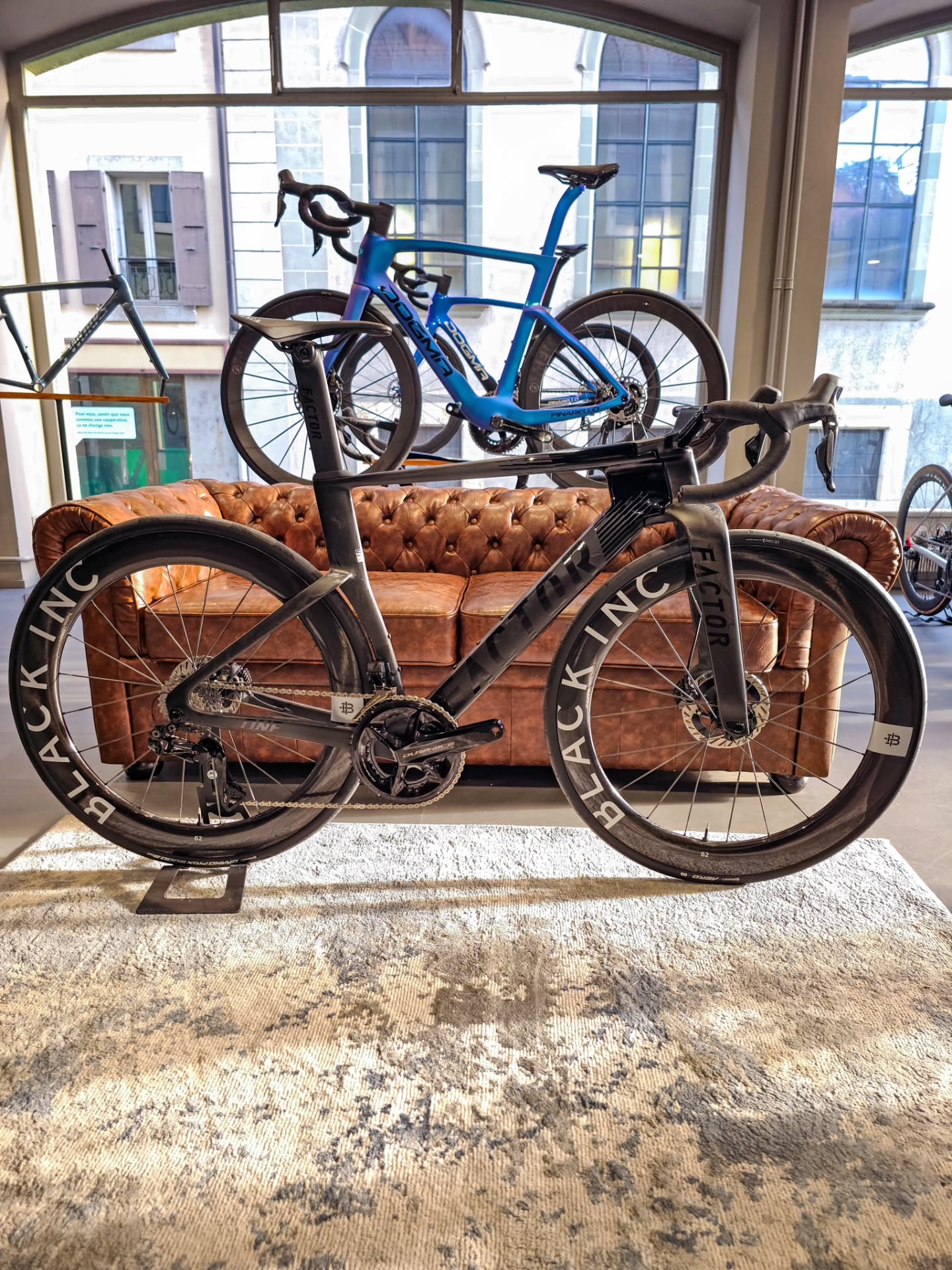 FACTOR ONE
Shimano Dura-Ace Di2
Black Inc 62#factorbikes
#RochatCycles
#newbikeday