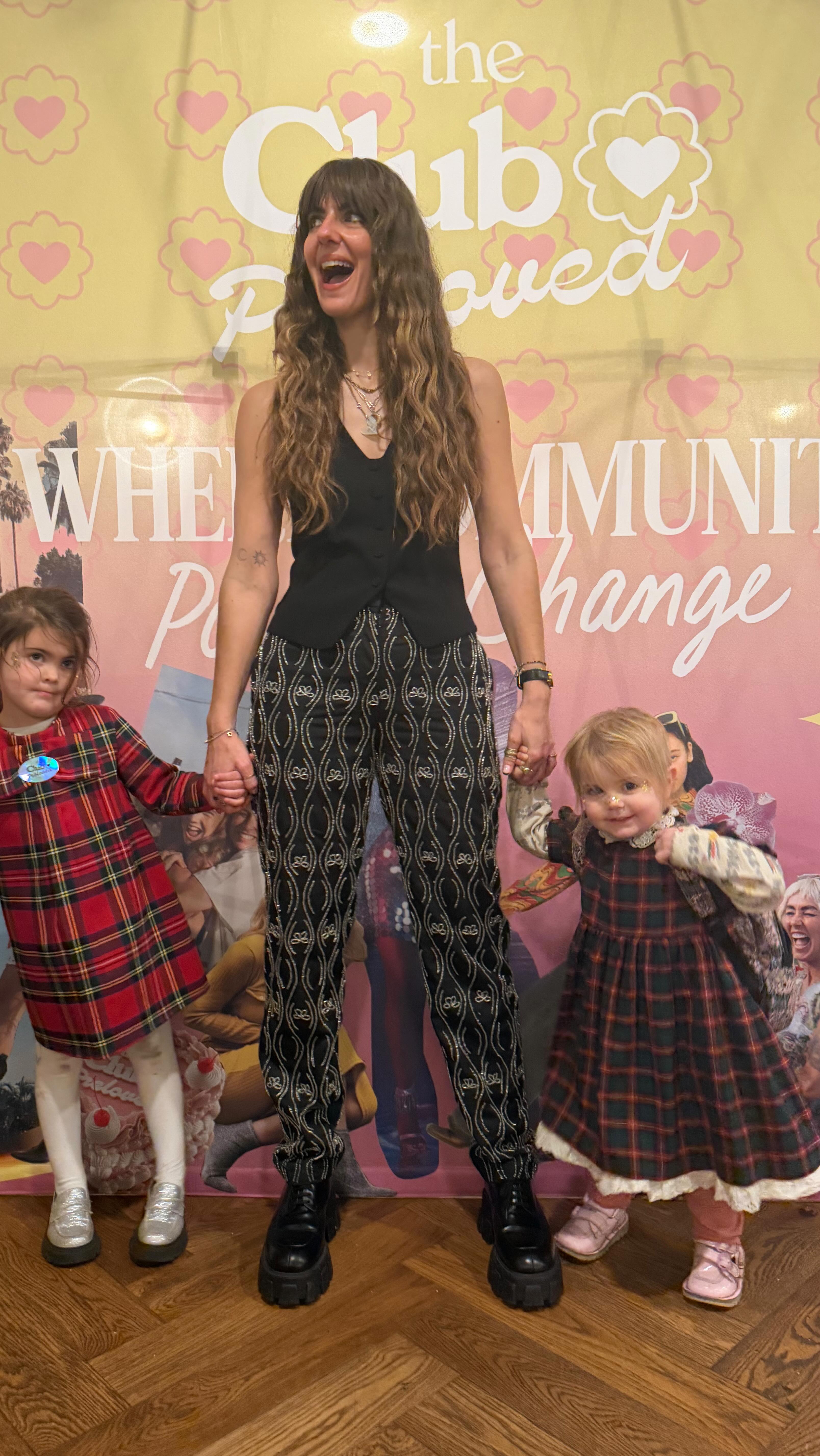 EXETER. YOU SHOWED UP.
Queues out the door.
Energy off the charts.
Community like nothing else. 🪩🔥
Thank you to:
Every small biz who brought the magic.
Every shopper who chose to shop differently.
@hotelindigoexeter for trusting our vision.
And @helloooitsciara my right hand, my sanity, my hype woman.
Our first Christmas market? ICONIC.
My heart is full, my feet hurt, and I will now sleep until 2034 🤣♻️♥️
More content soon I promise x