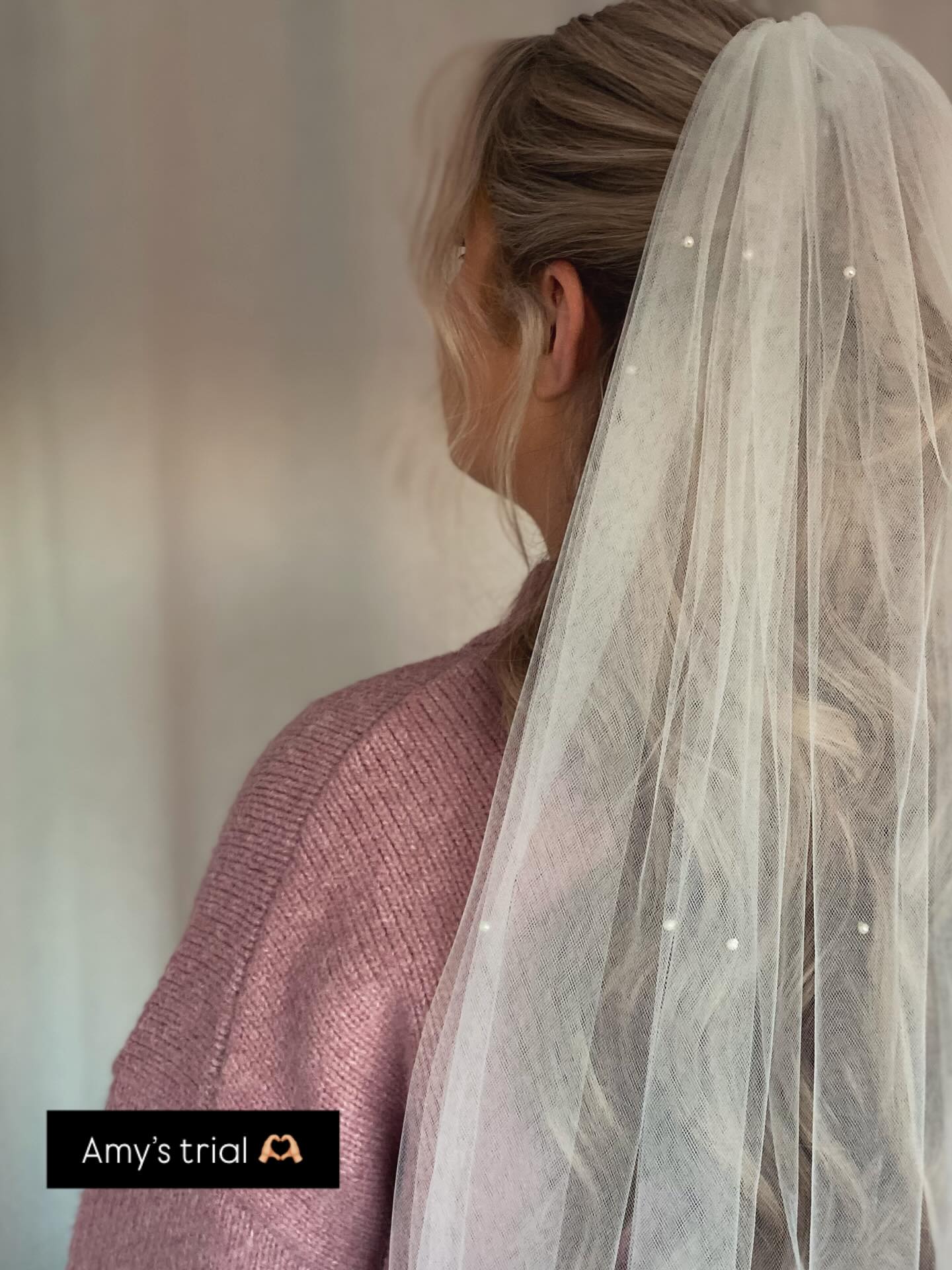 November things 💖
A mish mash of trials, festive bits and holidays. I’m home from the loveliest time away in Mexico and back to work tomorrow starting with this very belated November round-up 🍁🥂🎄
Looking forward to catching up with you all! ✨🤍
#bohobride #thewillowmarshfarm #bohoweddinghair #relaxedwedding #etherealbride #loughboroughwedding #tipiwedding #leicestershireweddings #leicesterwedding #meltonmowbraywedding #weddinghairleicester #weddinghairleicestershire #weddinghairloughborough #tipisatwhattonhouse #wonderlandweddingvenues #driedflowercomb #hairflowers #bridalhairflowers #lincolnshirebride #lincolnshireweddings #lincolnshirebride #lincolnshirebrides #weddinghairlincolnshire #weddinghairlincoln #autumnwedding #winterweddings #festivewedding #christmaswedding #stamfordhairstylist