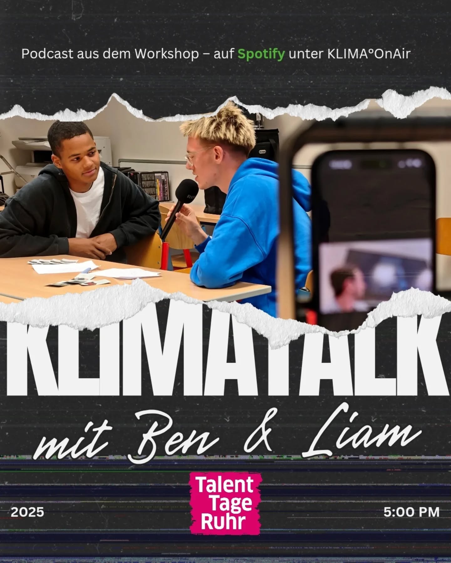Mein Lieblingstier? Stirbt aus. Nicht irgendwann. Jetzt.
Und genau mit dieser Wucht startet die Projektgruppe des @karl_ziegler_schule in ihre Podcast-Folge: echte Recherchen, echte Stimmen, echte Entscheidungen. Kein Schulhofgerede – sondern junge Erwachsene, die merken, dass Artensterben kein Thema „da draußen“ ist, sondern mittendrin in unserem Leben aufschlägt.
Wenn du hören willst, wie eine Gruppe kluger Köpfe in nur einem Workshop-Tag ihren Blick auf die Welt sortiert – dann steig ein.
👉 Podcast aus dem Workshop – auf Spotify unter „KLIMA°OnAir“
Bildquelle: Marc Albers