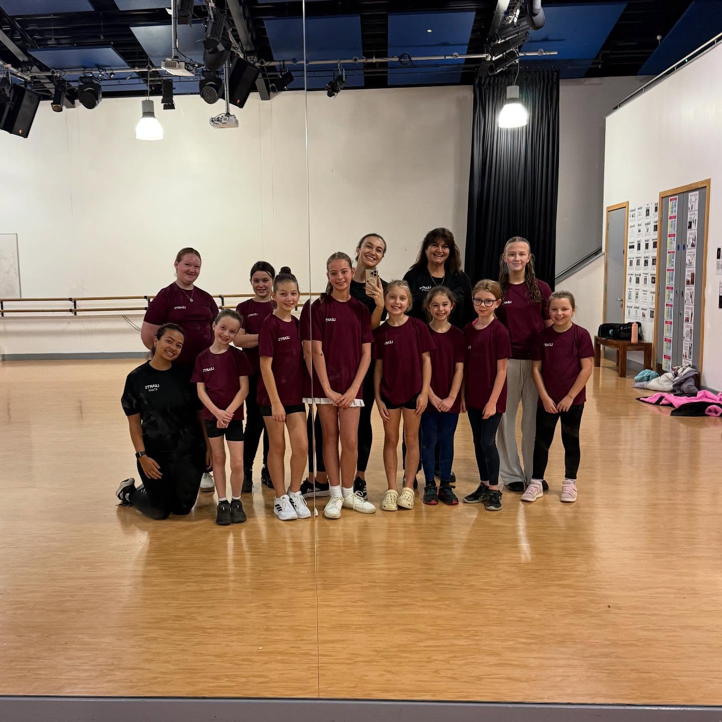 Our Junior Musical Theatre class at the start of another amazing session!
They work so hard and I’m honestly so proud of every single one of them - what a brilliant group to teach. Their energy is everything! 🌟
Can’t believe how quickly this term has gone!
This Saturday is our last day of theatre classes before Christmas, where we’ll be celebrating the festive season with Christmas jumper day and bring-a-friend week! 🎄🎭💃
#MusicalTheatre #PerformingArts #LeartsTheatre #EastGrinstead #ProudTeacher