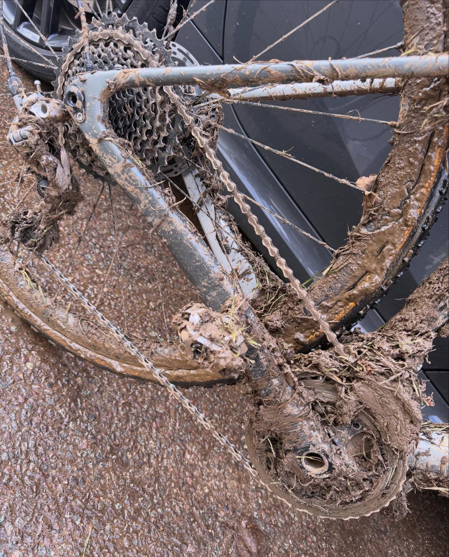 Got your bike looking like this after the weekend?
Bring it in — we’re experts at turning mud monsters back into smooth-rolling machines, open till 5pm #bikes #raceseaon #cx #midseason #uxbridge