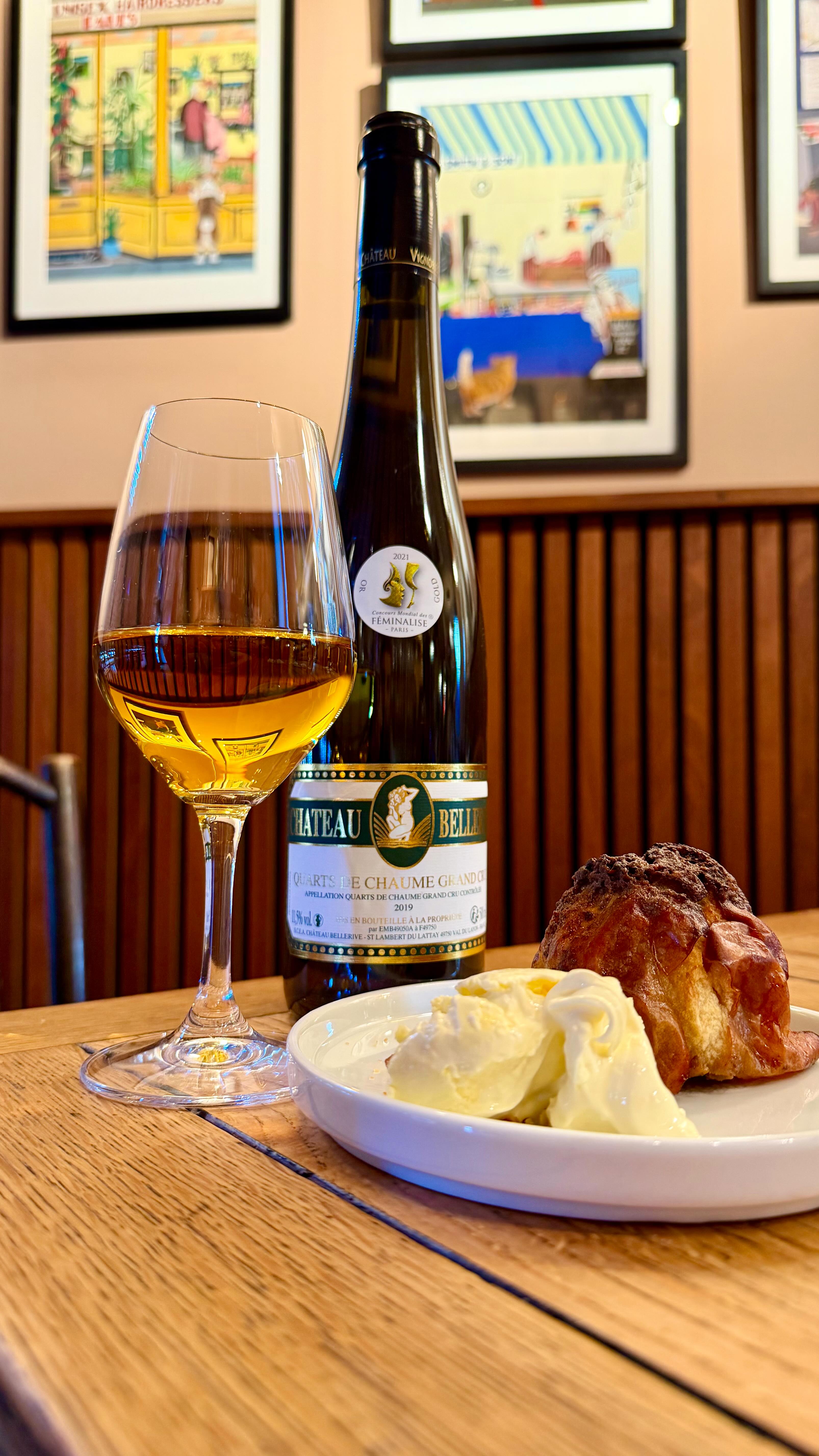In our latest newsletter we discuss the underrated world of dessert wine, exploring its production and why it deserves a place at your next meal.
We also share exciting restaurant updates, including a shout-out to @smokinggoatbar in Shoreditch and the reopening of @somsaa_london after a fire.
Check out the latest edition via the blog on our website and while you’re there you can sign up to receive our fortnightly newsletter! 🙏