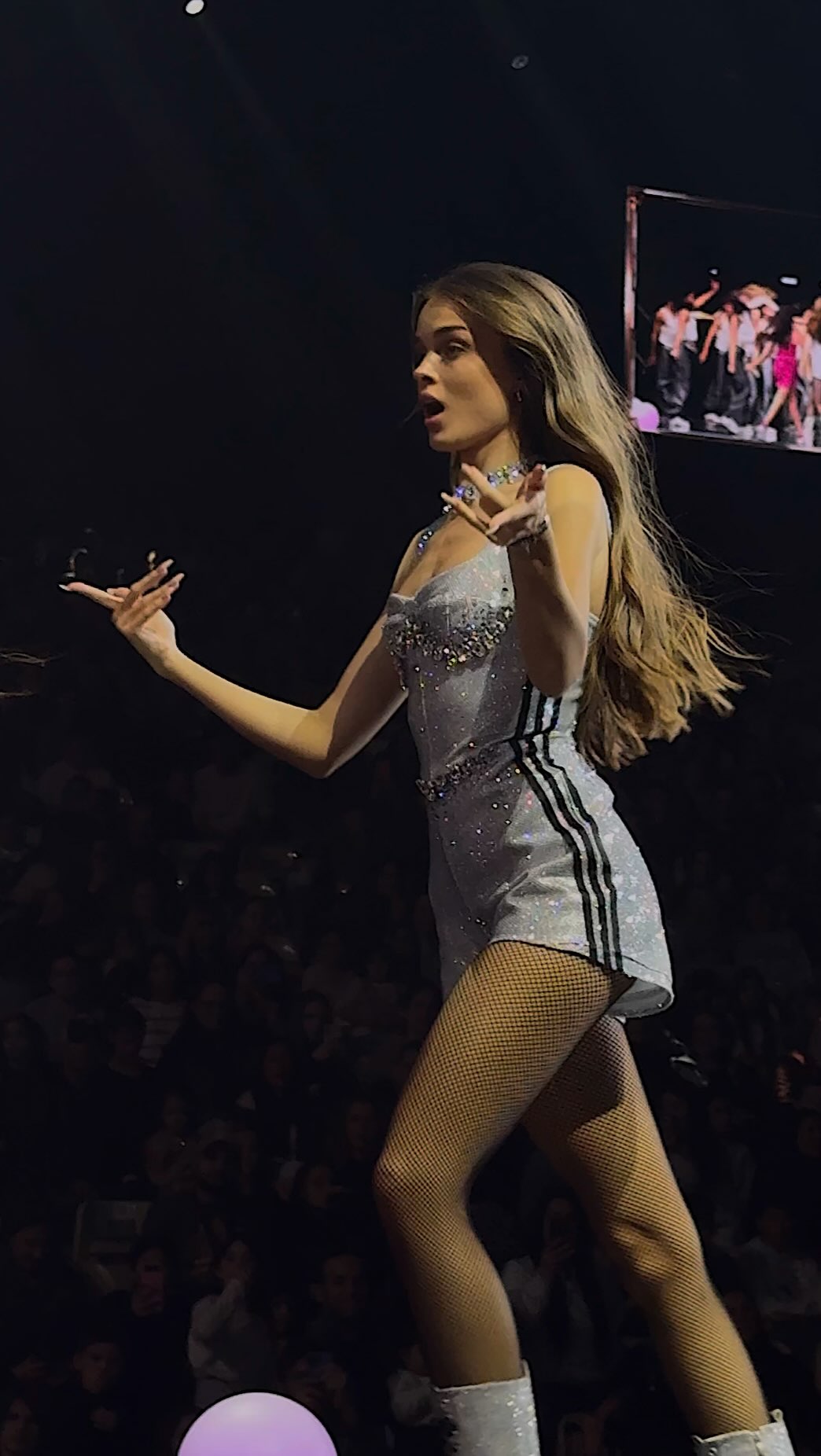 @annazak12 in a custom performance look, crafted in collaboration with @adidas
Unstoppable on the @myfestigal stage — iconic as always
@adidasisrael