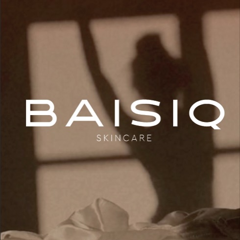 A little peek at BASIQ — a beauty brand rooted in simplicity and intention.
Clean lines, warm browns, deep blacks. Thoughtful packaging that lets the product speak.
Branding has always been at the roots of Print Tailors, and projects like this feel like home.
Get in touch if you’d like us to design your brand.
#BrandIdentityDesign
#BrandStorytelling
#DesignForBeauty
#ContemporaryBranding
#beautybranddesign
