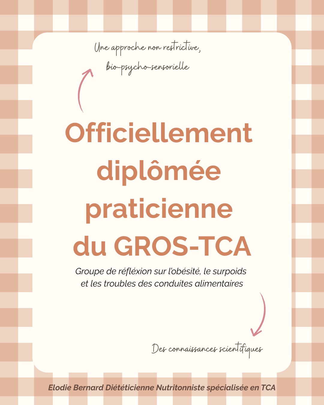 Une année de formation ✨
1 an, des centaines de nouvelles connaissances et avoir appris à vivre à Paris durant quelques temps (et ce n’était pas gagné)
Je n’ai vraiment pas assez de mots pour décrire la reconnaissance que j’ai d’avoir fait cette formation que je désirais faire depuis plusieurs années, d’avoir rencontré des humains si marquants, de me sentir aussi alignée dans ma pratique 🤍
En février 2026 cela fera 5 ans que je pratique et je suis heureuse d’ouvrir cette nouvelle année avec toutes ces nouvelles connaissances et j’ai hâte d’apprendre tout ce que je ne connais pas encore
✨
💁🏻♀️ Si tu ne me connais pas : moi c’est Elodie Diététicienne Nutritionniste spécialisée dans les TCA et praticienne du GROS-TCA, j’accompagne les patients afin de retrouver de l’harmonie et de la douceur dans la relation au corps et à l’alimentation.
🫶🏼 J’ai une pratique non restrictive, donc ici pas de plan alimentaire, pas de comptage de calories, la balance est cachée, par contre j’ai une boîte à outils assez remplie de différents outils et exercices pour t’aider à mieux te comprendre et te permettre d’avancer sereinement et durablement vers une image du corps sereine et une relation à l’alimentation la plus intuitive possible.
🤝Précision tous les TCA (anorexie, hyperphagie, boulimie, néophobie …) ne se traitent pas de la même manière les outils sont donc adaptés à chaque problématique.
•
🌾 Elodie Bernard Diététicienne Nutritionniste
✨ Consultation à Angers et à distance
🌙 17 rue de Chantilly 49000 Angers
🍋 elodieb.diet@gmail.com
🌻 hellorecettediet.fr
☀️prise rdv Doctolib ou mail
•