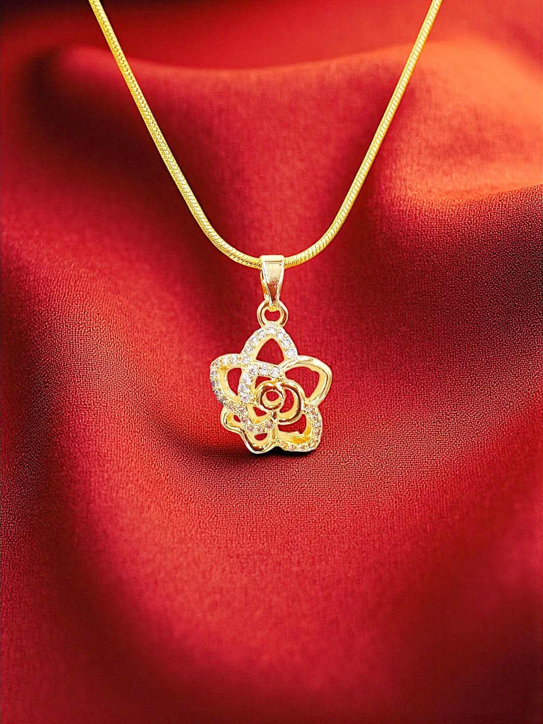 Gül Figürlü Altın Kaplama Paslanmaz Çelik Kolye 🌹
#Amazon
#HepsiBurada
#Trendyol
https://www.stellafortis.com.tr/