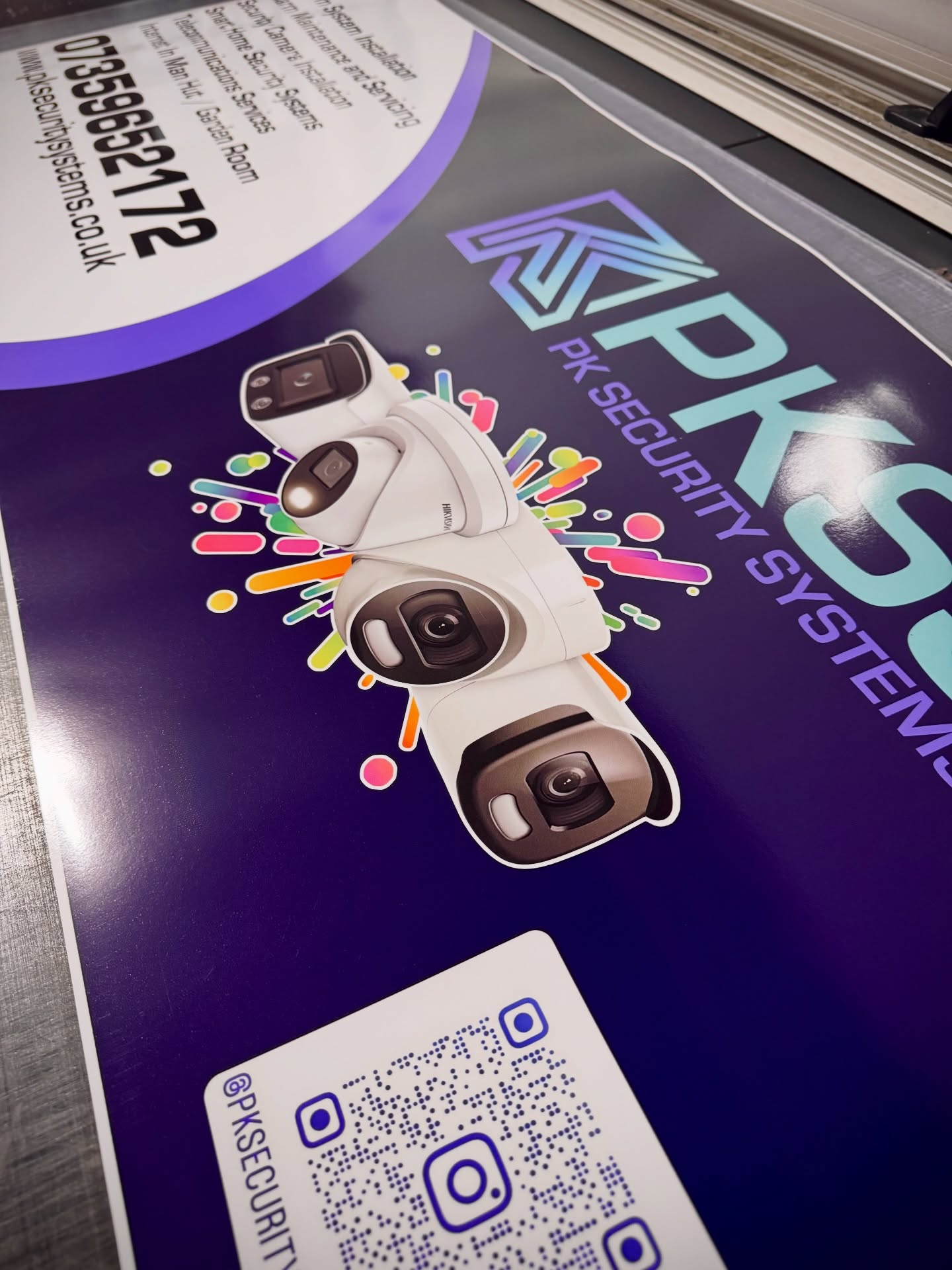 INSET PANEL MAGNETS 🧲
Cut to shape to specifically fit inside the inset panels of your van.
Vehicle grade magnets, printed and fully laminated for extra durability.
#vehiclemagnets #vehiclegraphics #vansigns #printshop