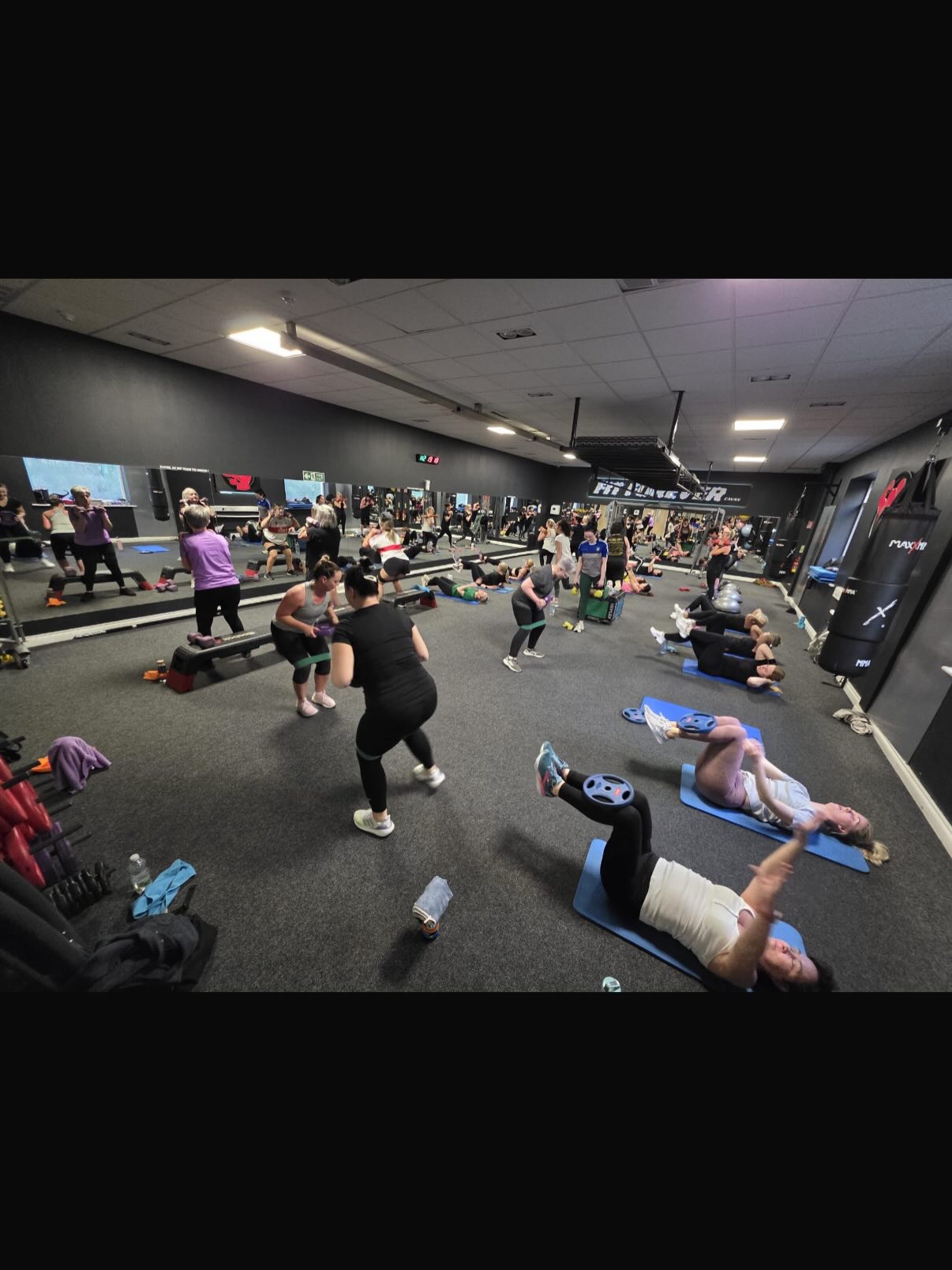 Merry Christmas everyone! 🎄
Just a reminder that Ladies’ Classes “ Tuesday and Thursday 7Pm” resume in January 2026.
Wishing you all a joyful holiday season and a fantastic New Year ✨