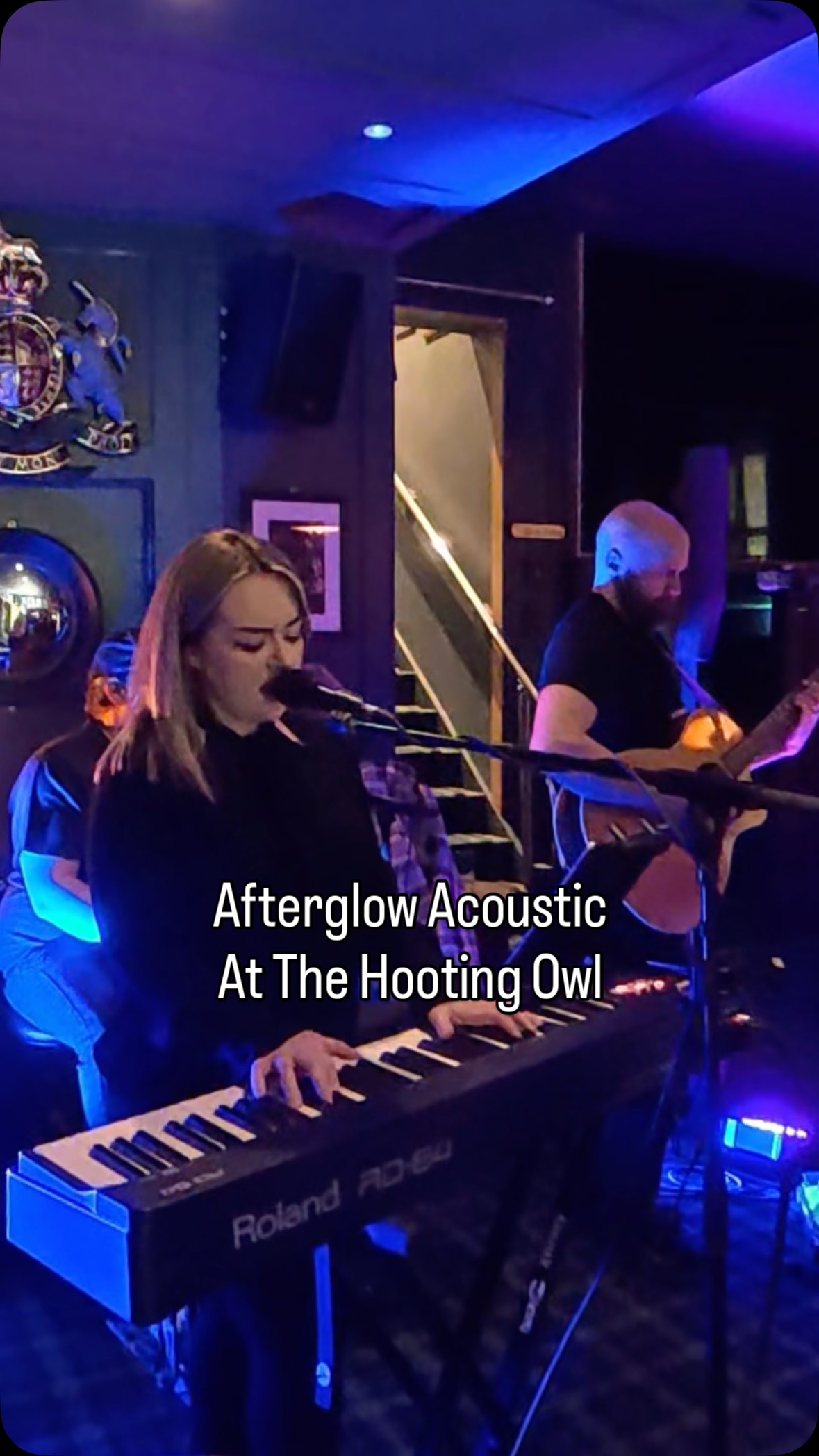 First Christmas party of the season was for a military Christmas party at @hootingowldistilleryyork - amazing venue with lovely staff, fabulous owner and brilliant decor, food and drinks. (one to visit if you're ever in York) venturing out with @chadbarrigan and @daveplaysdrums just because it's acoustic doesn't mean you can’t dance! #acousticmusic #acousiccover #weddingsinger #yorkshirewedding #weddingmusician #altweddingsinger #weddingentertainment #yorkshiresinger #pianovocals #acousticwedding #christmasparty #corporatemusic