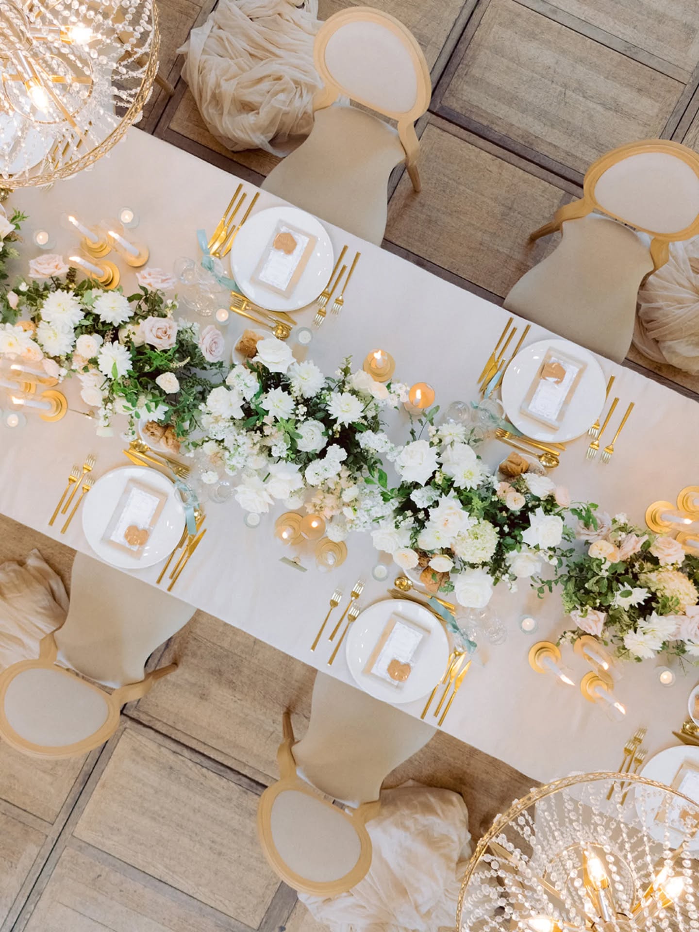 I got a drone a few months ago, decided to take pictures indoors on this wedding, chickened out then let @audric.odrian.filmmaker take them for me. Now realizing those shots do require practice, I am considering convincing my dad that his ceiling is indeed high enough for me to practice and « Come on dad, stop being scared of just everything where is your sense of adventure? »
(The answer of this question being: probably in the same place as mine).
___
#notmybrightestmoment #dronewedding #weddingdecor #weddingdecoration #destinationwedding #weddingphotographerfrance