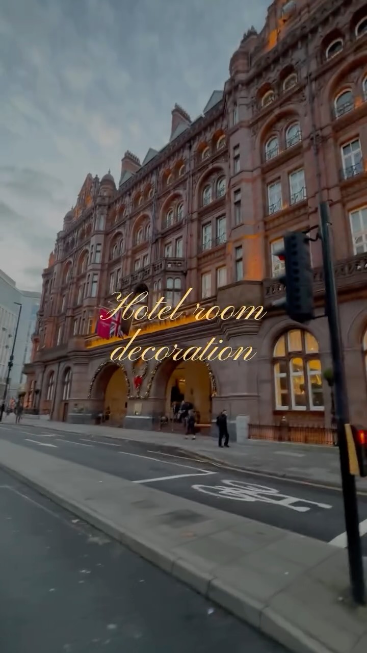 💍Proposal Hotel Room Balloon Decoration 💍
❤️A magical way to surprise the one you love.
This unforgettable setup turns your proposal into a moment to cherish forever romantic, breathtaking, and filled with love. ❤️
Decorated in @themidlandmanchester
@jasminesdecoration
.
.
.
DM to book your display.
.
.
.
#hotelroomdecor #balloon #manchesterballoons #surpriseballoons #hotelroomballoons #proposalballoons #proposaldecor