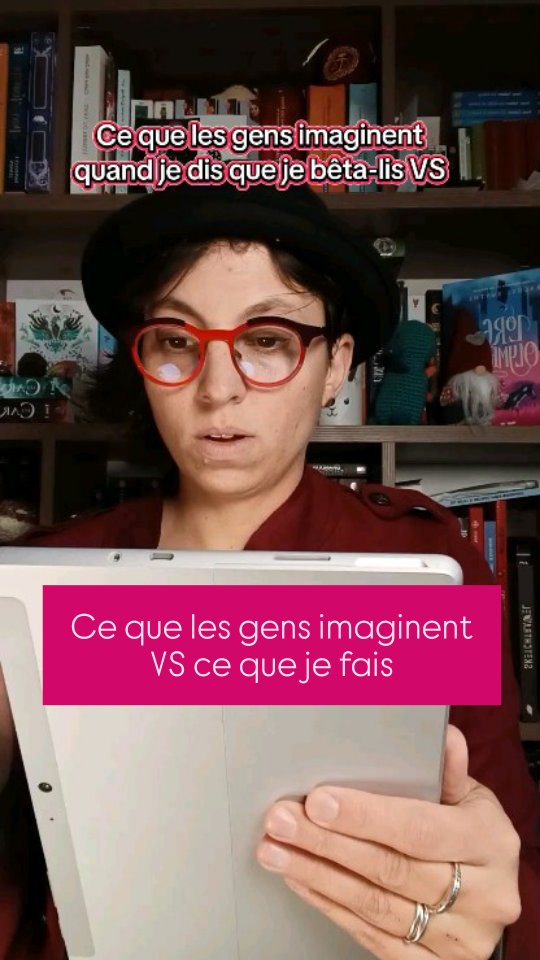 Quand je fais une bêta-lecture... Je ne suis pas toujours très calme !
Merci à Sophie du concours @avrailire de me laisser lire un extrait de son si chouette roman
