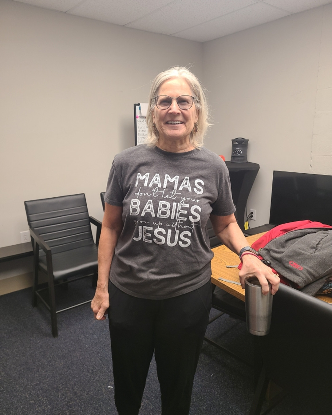 🤝 Serving our wonderful community at Columbus Relief Resource today! It's all about lending a hand and showing we care. Happy Thanksgiving and thank you for spreading kindness.