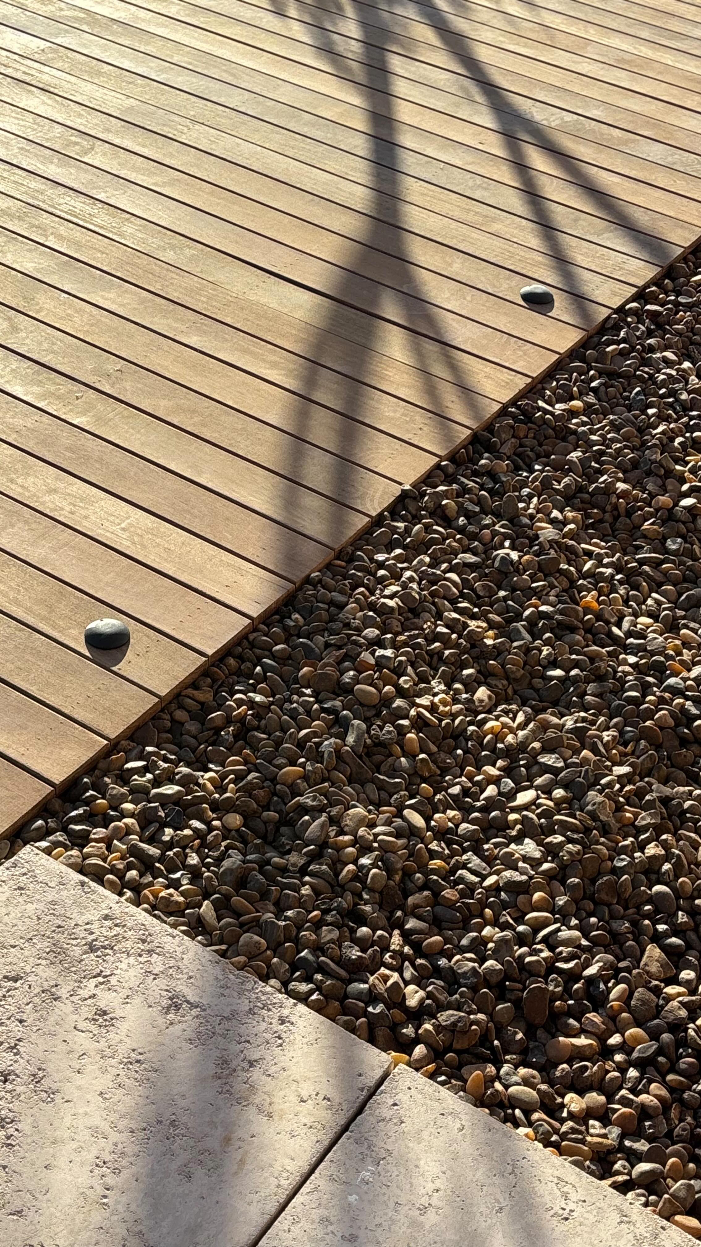 Casa Bosques, em construção. Xangri-Lá RS
#CoastalArchitecture #coasthouse #archlovers #ocean #concretoaparente #summervibes #arquitetura #brazilianarchitects
_____________________________________________
+55 51 99606-0497
contato@galeria733.com.br
•
GALERIA 733