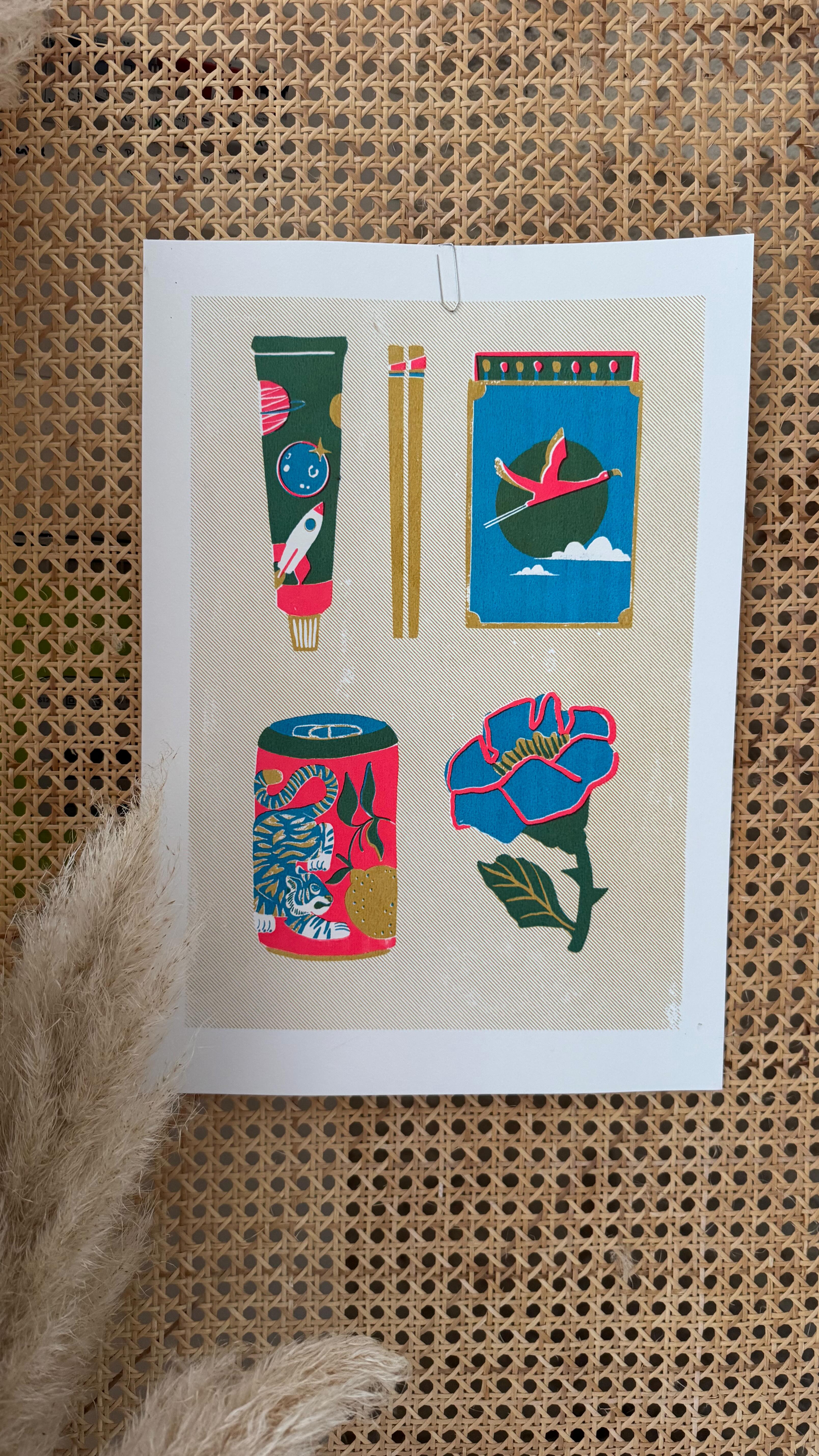 La sérigraphie, mon amante graphique depuis 6 ans et je vais enfin pouvoir produire comme une grande grâce à ma formation pro chez @uniqueenserie. J’ai enregistré cette voix off en même temps que mon mini kid jouait au train donc vraiment excusez les nuisances sonores 🤭 dites moi si vous aimez !