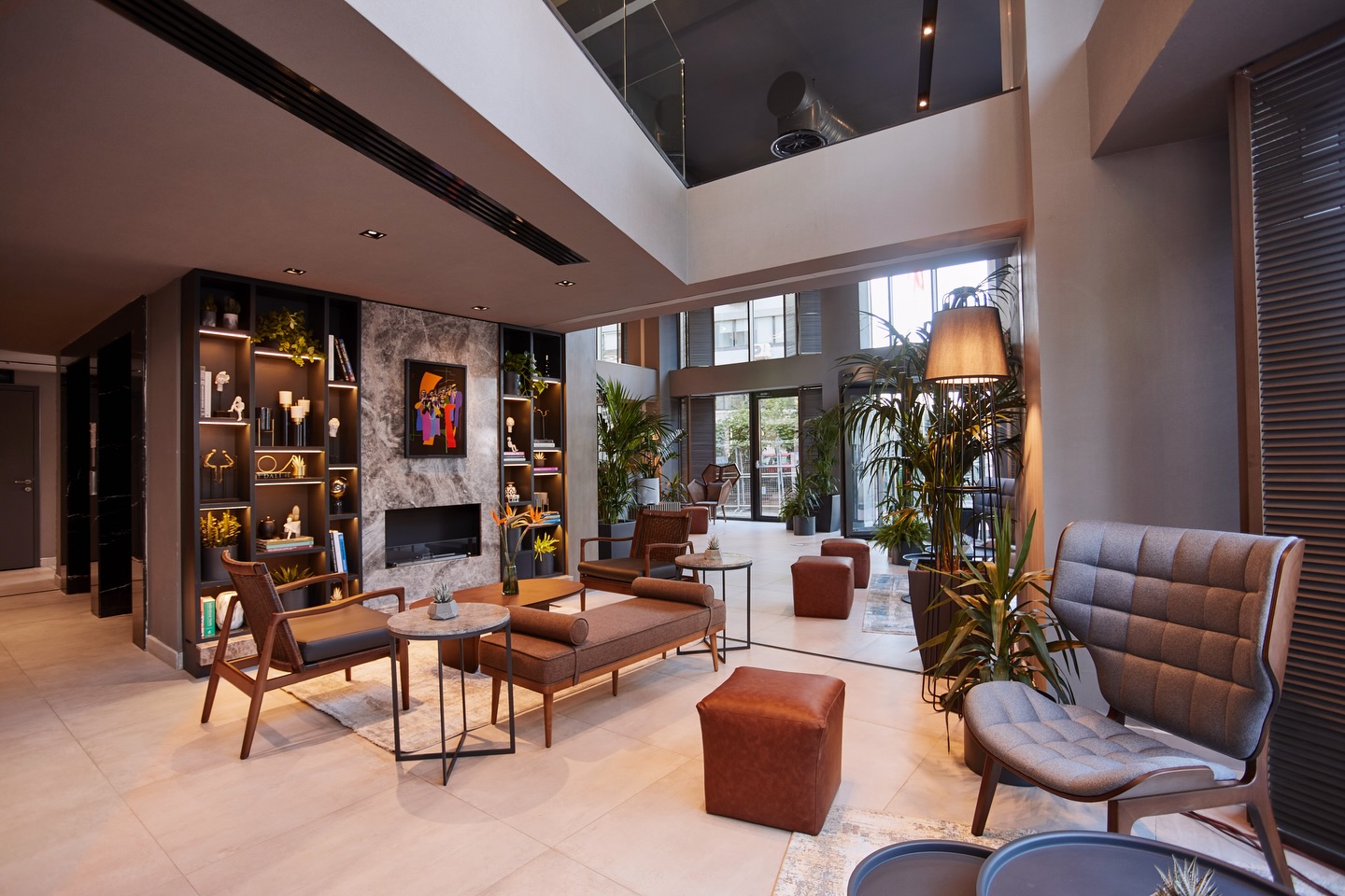 Embrace the rhythm of the city; through the elevated comfort of Avantgarde Urban. Find your ideal stay in the heart of Istanbul’s dynamic energy.
For your booking, please contact us.
#avantgardeurban #istanbul