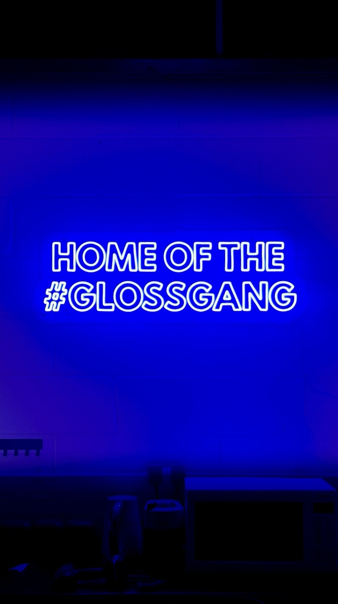 “HOME”
Matt did absolute bits on this VW Amarok which got an exterior decontamination, an in-depth tickle with the polisher and some long term protection, to keep all that gloss locked in with our “24” hour detail. He really went above and beyond on this one. Sometimes, you just gotta get it to a certain level to be happy with it!
We have EITHER a couple of slots for 24 hour details OR one full detail with me NEXT WEEK at the Studio so if you’ve been umm’ing about treating yourself I don’t mind sorting a Black Friday Deal for you if you have a car (or cars) that you want polishing and protecting.
Slide in my DM’s now or keep your eyes on stories tomorrow as when it’s gone it’s gone and will be mid to late Jan for details.
🌀🚙
———————————————————-
▪️Auto Refresh Norwich
▪️Multi-Award Winning Detailing
▪️Mobile & Studio Based
▪️07508788695
▪️contact@autorefreshnorwich.co.uk
💻 Book Online (link in bio)
📱Drop us a call, email, DM or WhatsApp for availability
🏆 Norfolk Small Business of the Year - Finalist ‘23/24
🏆 East of England Small Business of the Year - Winner ‘24/25
🏆 National Small Business of the Year - Winner ‘25/26
☑️ 200+ 5⭐️ Online Recommendations
———————————————————-
#norwichdetailer #norwichvalet #detailernorwich #valetnorwich #justaddwater #andaplugpoint #snapbackcrew #autorefreshnorwich
#valetersofinstagram #detailersofinstagram #norfolkvalet #norwichmobilevalet #norfolk #norwich #valet #detailer