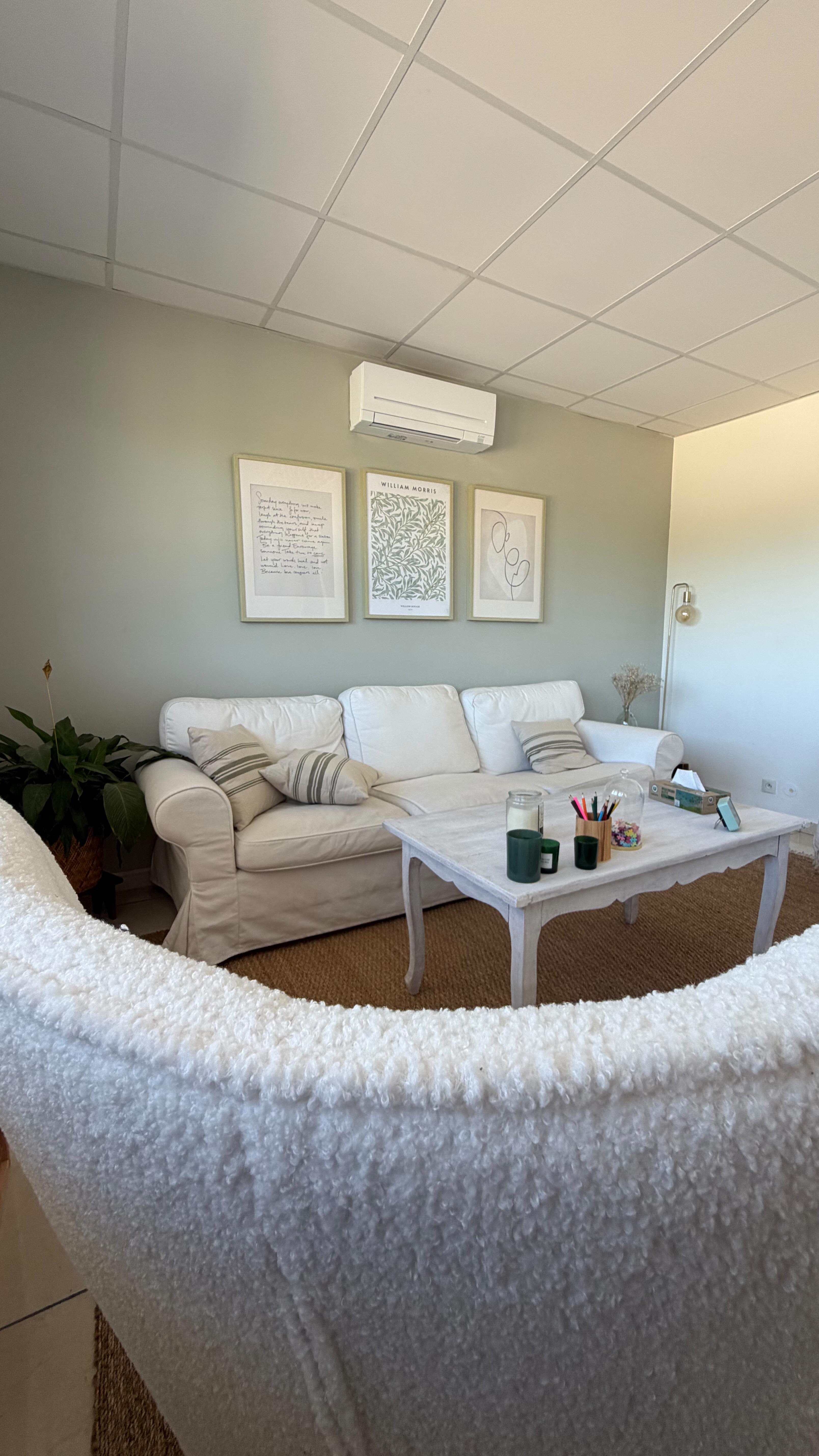 Bienvenue dans un espace pensé pour vous, pour apaiser l’esprit et déposer ce qui pèse.
Ici, je vous accompagne à votre rythme, avec douceur, écoute et bienveillance.
Un lieu cocooning où vous pouvez enfin souffler… et avancer.
✨ Votre mieux-être commence ici.
———
🌸Cabinet TADDEO Karine - Psychopraticienne
Maison Médicale - 1er étage
📍1000B Avenue de l’Europe, 13760 Saint-Cannat
✨Consultations en présentiel ou en ligne
📞06.95.55.84.24
———
#psychopraticienne #developpementpersonnel #saintcannat #emotions #confianceensoi #prendresoindesoi #aixenprovence #therapie #bienetre #mieuxetre