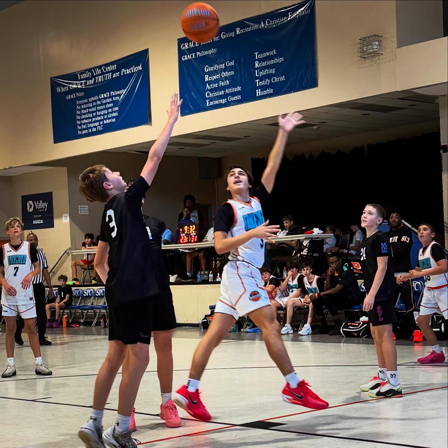 Making it look like just a walk in the park. 🤣