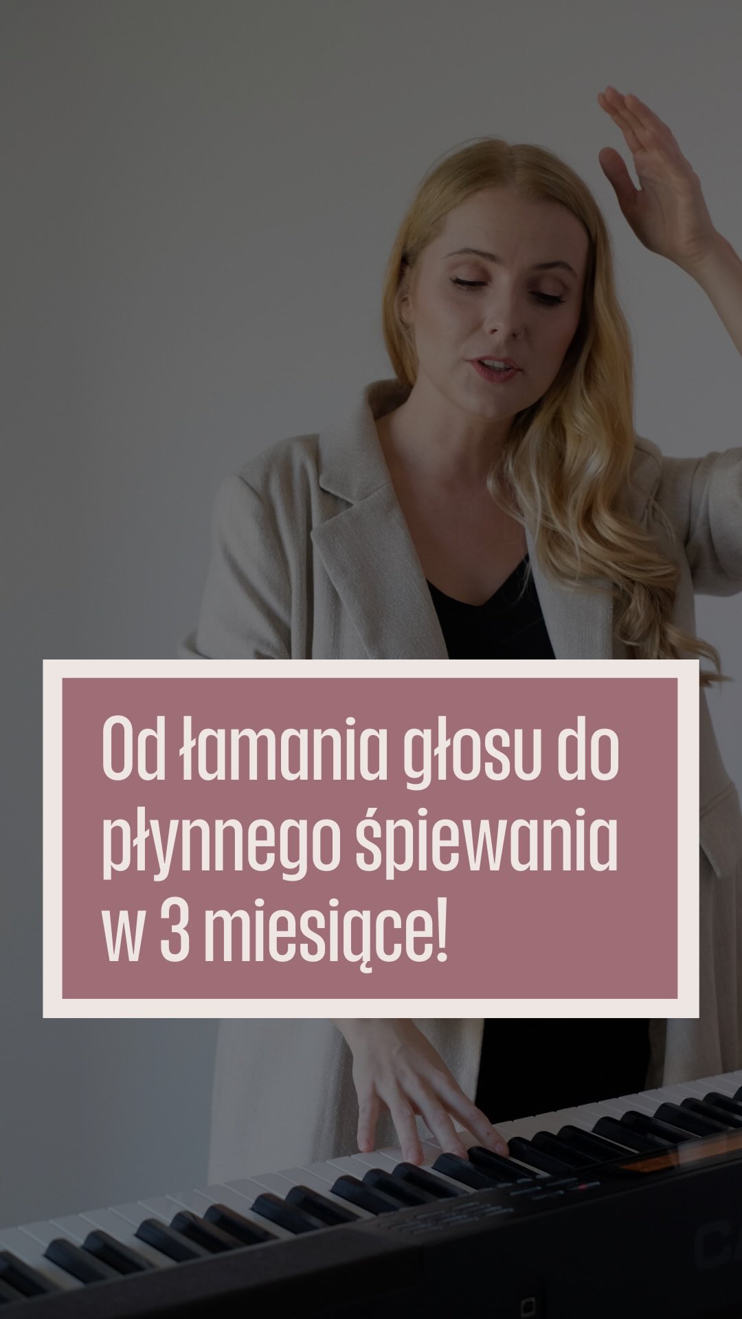 Kiedy rozwijasz swój mix, przestajesz walczyć z głosem – zaczynasz po prostu śpiewać. Twoje przejścia stają się płynne, wysokie dźwięki osiągalne, a głos brzmi jednolicie na całej skali.
Sama przez lata szukałam odpowiedzi. Nauczyciele wmawiali mi, że „taka moja uroda” i najlepiej abym postawiła na klasykę. Nie mogłam znaleźć w Polsce nikogo, kto wytłumaczyłby mi to prostym językiem. Dlatego powstał „Mix Master” – wszystko, czego nauczyłam się przez 10 lat, ułożone w jasny system krok po kroku.
.
.
.
.
.
#naukaśpiewu #kursonline emisjagłosu