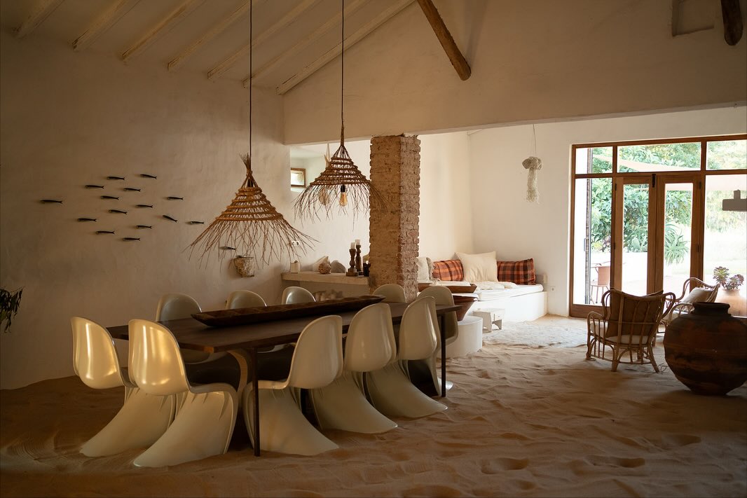 This walls will welcome you from April 2026
You can always contact us if you have any questions or need informations to plan you next trip 🥰
We are excited to tell you more about our new project soon !
We are enjoying our winter closing season to regenerate and rest to welcome you full power
Wish you all a beautiful winter
Casa tudo bem team