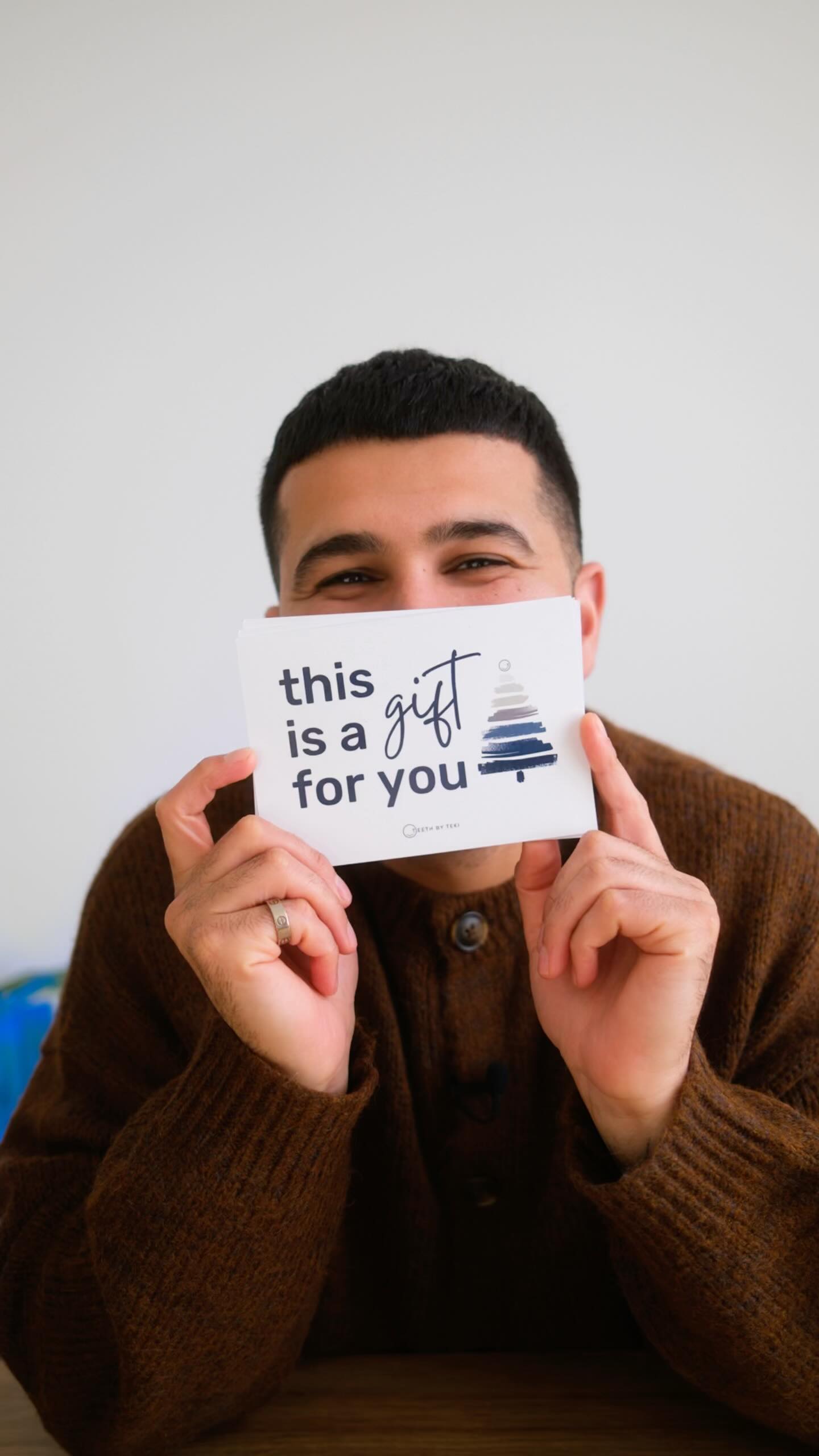 GIFT VOUCHERS 2026💙
.
.
The gift of a smile at Teeth by Teki. Can be used for any treatment. Whatever we sell in Gift Vouchers we will match and donate to Children’s Cancer charities in the UK 🫶🏽
.
.
#teethbyteki #giftideas #cancer #letsbeatcancer