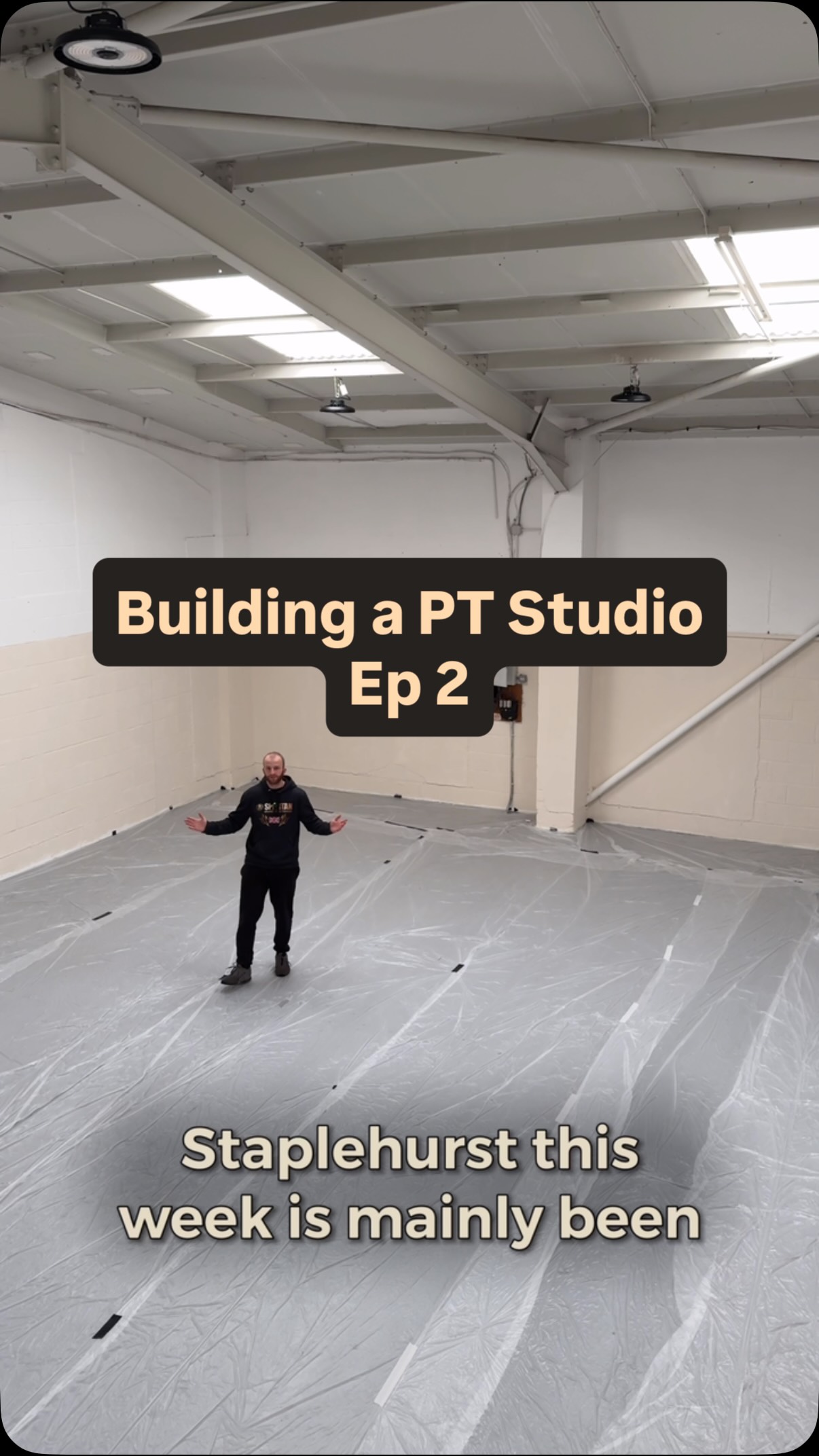 Week 2 on the build and it’s really starting to come together 👀
Walls are almost finished, fresh paint everywhere, and the alley out the back now has proper lighting installed. Small details, big difference.
This is the part where it stops feeling like an empty unit and starts feeling like a studio. Still plenty to do, but the vision’s becoming real now.
#UpliftStudio #PTStudioBuild #StaplehurstFitness