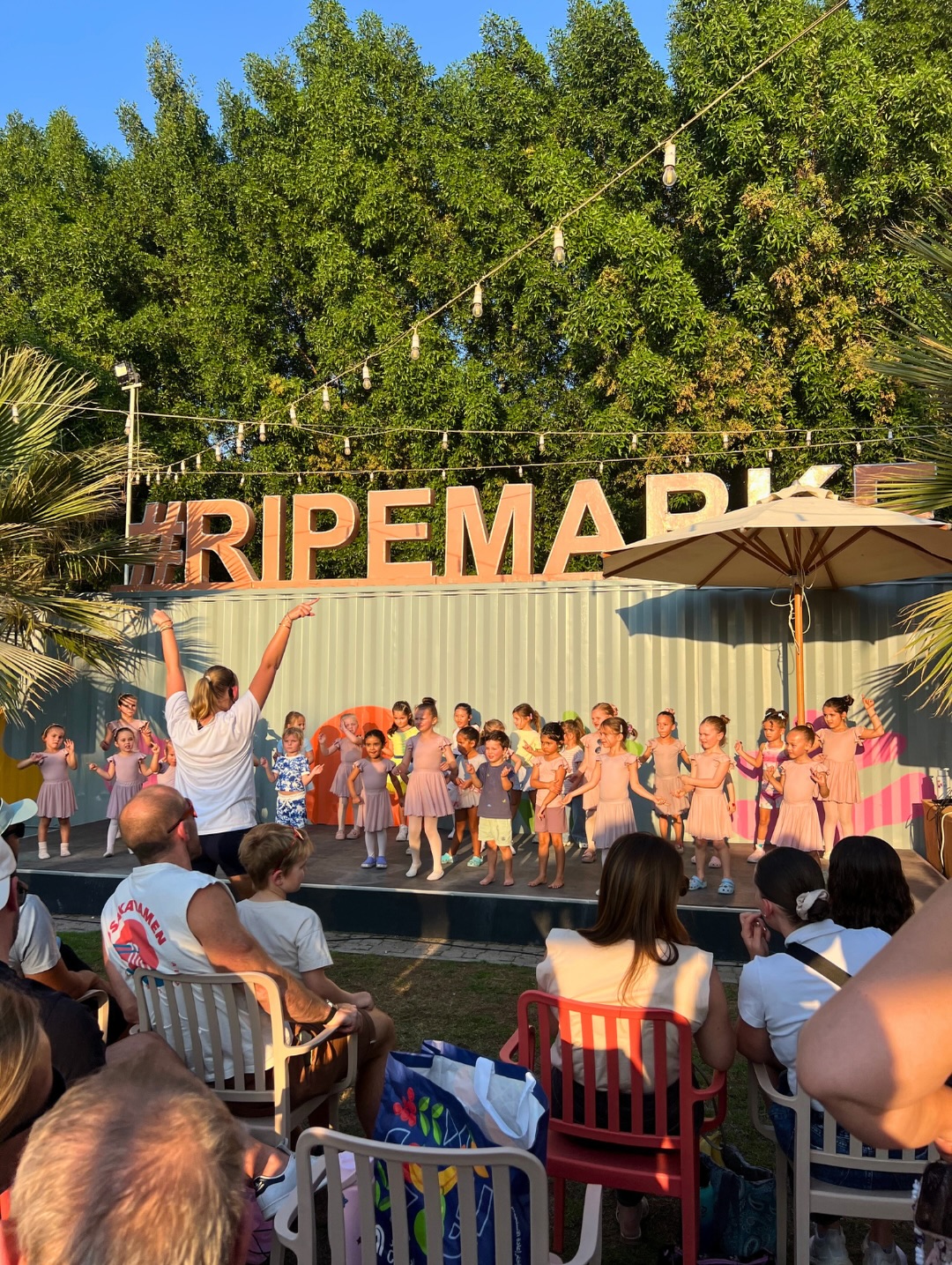 ✨ Two amazing weekends at The Ripe Market! Our Hip Hop Workshops brought dancers of all ages together for warm ups, stretching, isolations and a fun routine that everyone performed proudly on stage. Thank you to everyone who joined us. Your energy made these weekends truly special.
🩷 British Dance Academy is the exclusive British Ballet Organisation examination centre in the UAE, offering dance classes for ages 2 through adulthood in:
⭐ Ballet
⭐ Hip Hop
⭐ AcroDance
⭐ Commercial
⭐ Contemporary
⭐ Musical Theatre Dance
⭐ Stretch and Strengthening
⭐ Jazz
⭐ Lyrical
⭐ Pointe
📍 My City Centre Al Barsha, Arjan, Al Barsha South 3.
📱 To book your trial class, WhatsApp our Student Support at +971 58 850 3743.
#dubaidance #dubaidancers #balletclassdubai #balletdubai #dancedubai #kidsdanceclass #kidsdancedubai #kidsballetdubai #dubaidanceacademy #ballet #britishdanceacademy #danceschooldubai #danceacademydubai #adultdancedubai #dubaidanceschool #dubaidancecommunity #danceindubai #balletindubai #dubaikids #dubaikidsactivties #dubaistudiohire #dubaibirthdayparties #dubaibirthday #dancecampdubai #dubaiaj #dubaichildren #dubaieducation #dubaischools #danceshopdubai #danceexamsdubai