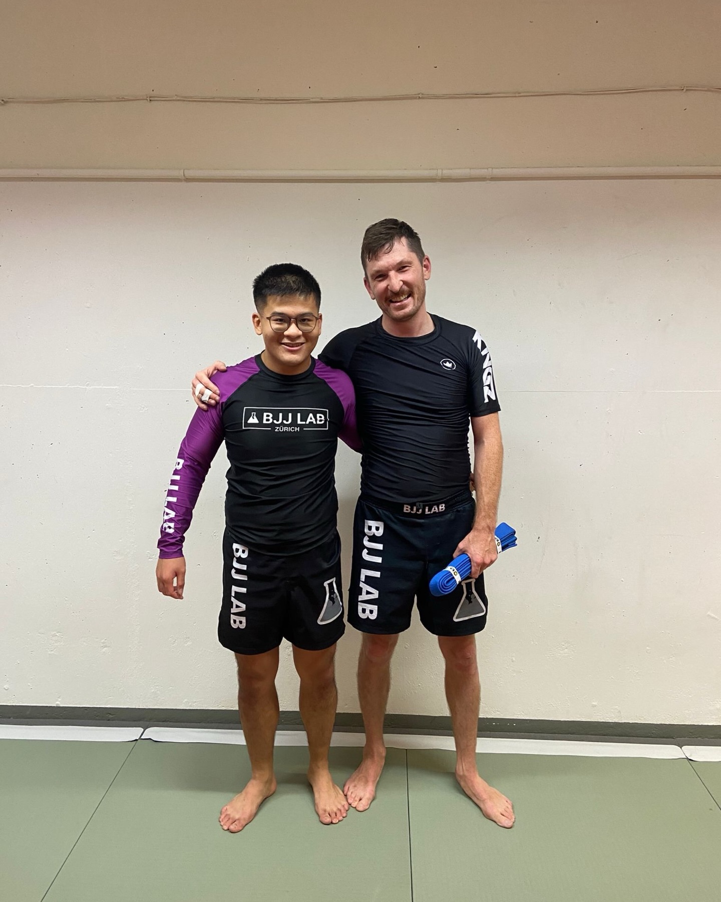 Keep grinding. Keep learning. Keep rolling.
Blue belt earned, Paul! 💙
#bluebelt #promotion #earned #proud #keepfighting