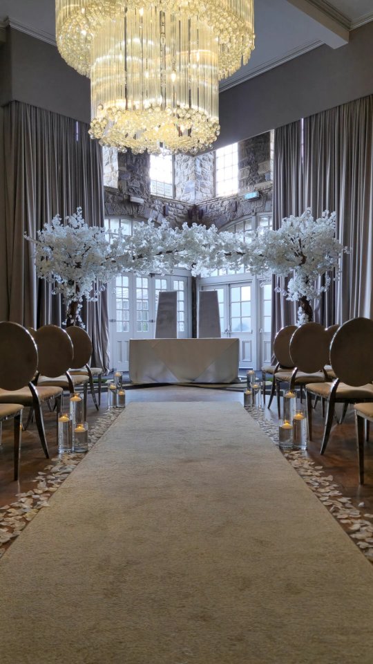 Floating candles are one of the most time consuming things we have so why do we do them???
Because they can take a ceremony or centrepiece from good to great. Especially when in the right venue where the lighting is lower to set the mood.
Perfectly paired with our flower ball centerpieces so you can use them for your full day. Check out our packages and be one step closer to creating your perfect wedding day.
Showroom at:
Crown house, 4 Western Approach, South Shields NE33 5QU
#weddingdecor #weddingaisle #weddingstyling #weddingcandles #floatingcandles