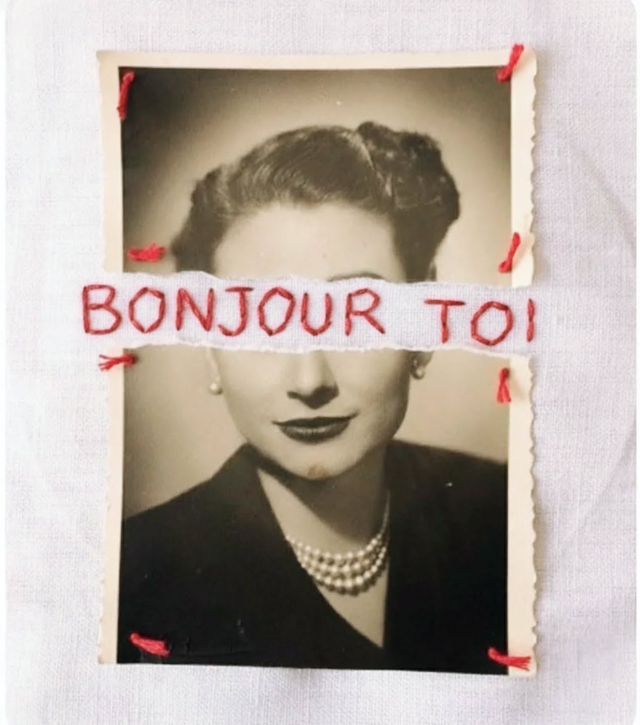 Bisou to all xx
(Pretending I just woke up because a girl can dream) 🫶
#bonjour #FrenchVibes #earlybird