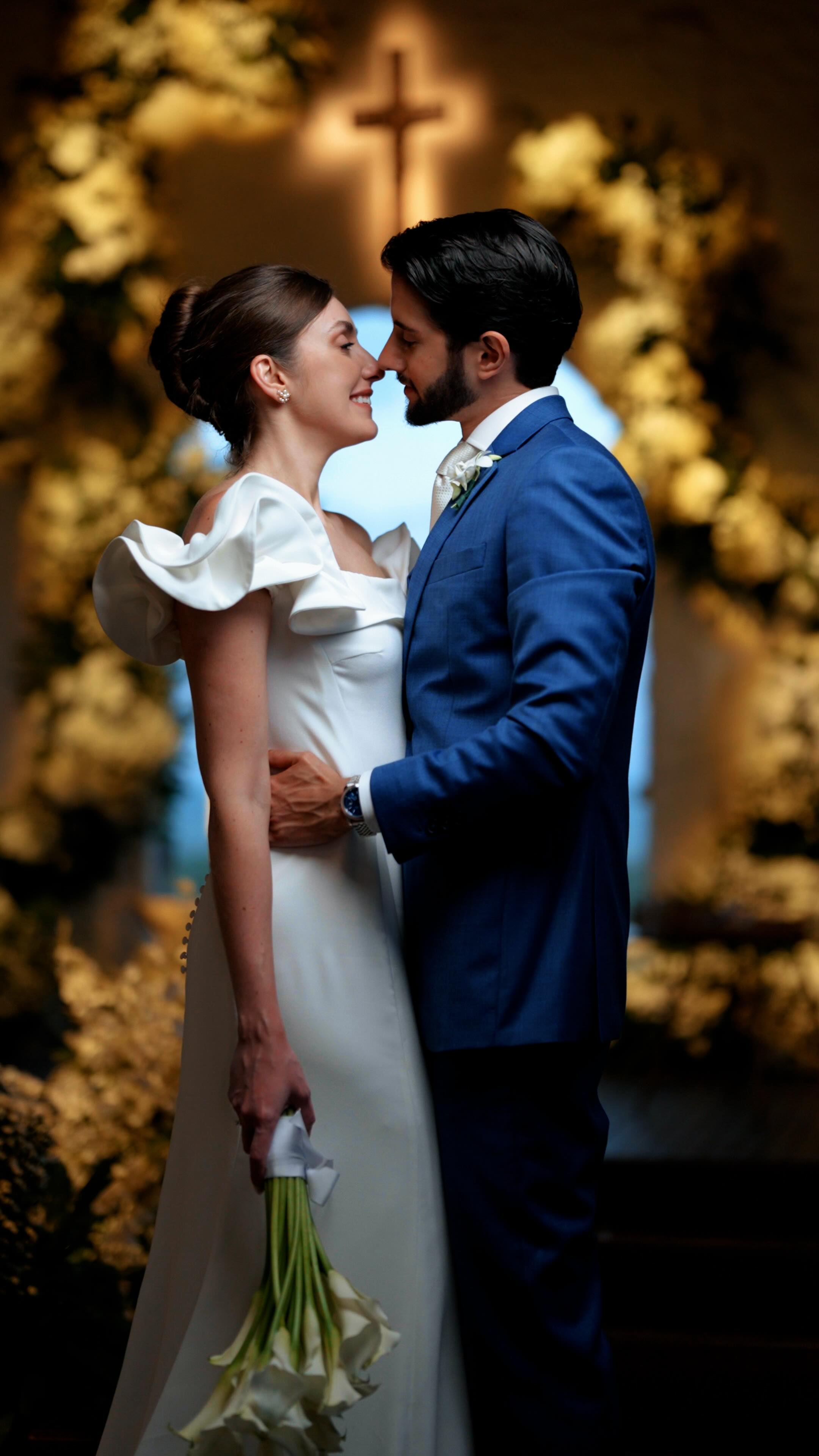 Gabrielle & Guilherme
Mais um capítulo de amor escrito nas areias de São Miguel dos Milagres 🤍
@luramostop
@flordelisassessoria
@capeladosmilagres
@mschmoeller
@wgourmet