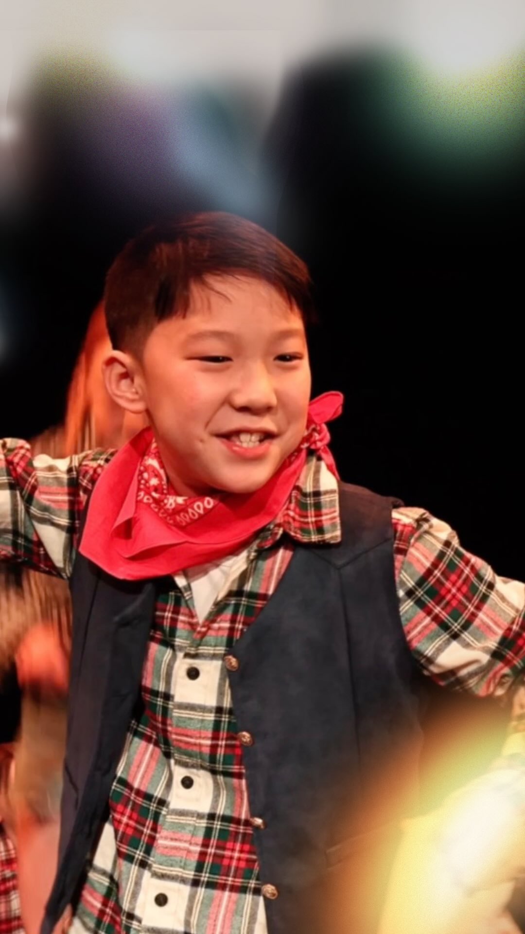 THE DEADWOOD STAGE – CALAMITY JANE 🤠🌾
At Copper Studios, we love challenging our students with a wide range of musical theatre styles. Our Stage Academy Youth students stepped away from modern MT and explored something completely different; a classic legit musical theatre number from Calamity Jane. 🎶✨
🧠 @georgiadodman @elliegorskidance
🎶 @longtallharry
🎥 @longtallharry
👥 Stage Academy Youth students
#deadwoodstage #calamityjane #musicaltheatre #copperstudios #nottingham
