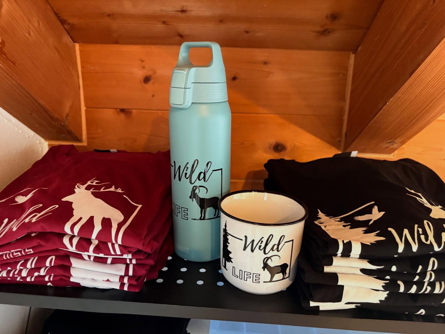 Bei Wild Life Design findest du das passende Geschenkt für den Jäger oder auch den Naturfreund. www.wildlife-design.ch Gefällt dir das Design? Stimme doch gern ab.