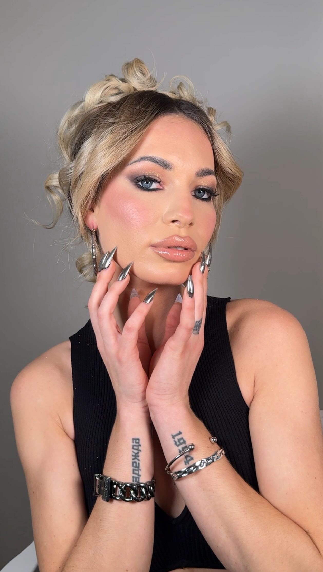 No more words needed 🥹🤍✨
#makeupartist #mashvienna #makeupacademy #mua #vienna