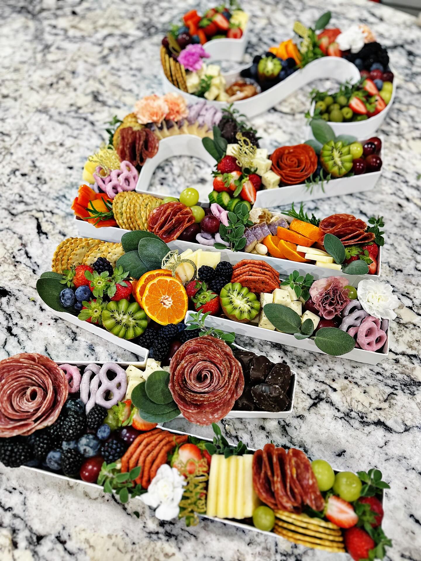 Miss to Mrs engagement letters 💍
garden themed bridal shower for a soon to be mrs 💕