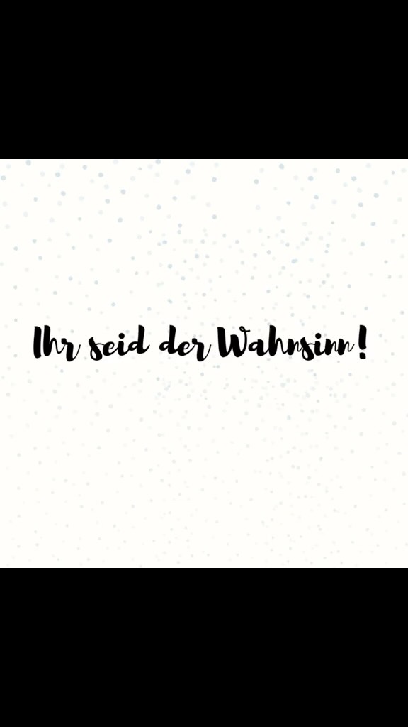 Einfach nur: DANKE.
Die Glühweinwanderung ist vorbei und wir sind überwältigt.
3.883,65 € Spenden sind zusammengekommen. Wahnsinn! 🍷
Nach Abzug der Kosten können wir je ca. 1.000 € spenden an:
✨ Hauptsache Familie – Bündnis für Bad Honnef - Patenschaft für Kinder
☕ Fachdienst Soziales, Integration und Ehrenamt - Café Vielfalt
🏳️🌈 Queeres Netzwerk NRW – Safe Space
Danke an:
@casalinga_rhoendorf @weinguthausimturm @hausimturm @lejardin_badhonnef @bistro.ludwig @karlottas_lieblingskram @weinhaus_steinbach . Ohne euch wäre die Wanderung nicht möglich gewesen.❤️
Danke an alle, die mit bunten Tassen, offenen Herzen und klarer Haltung dabei waren.
Nächstes Jahr sehen wir uns wieder bei der Glühweinwanderung. 🌈✨
#BadHonnefBleibtBunt #Danke #Glühweinwanderung #Gemeinschaft #vielfaltschmeckt