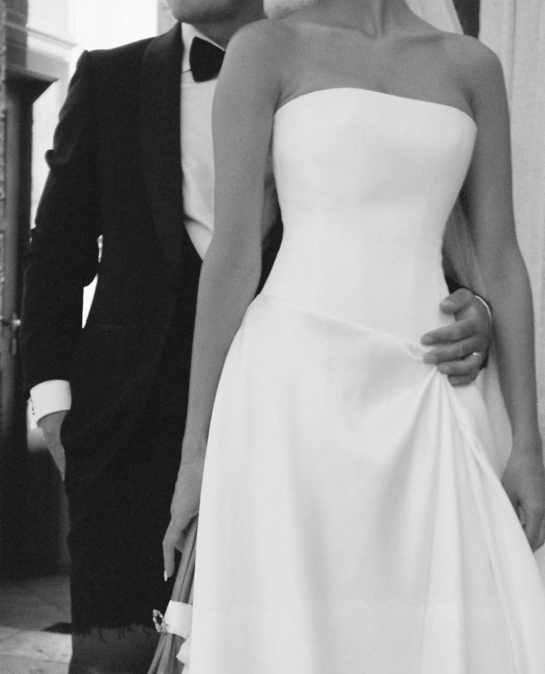 Forever obsessed.
@_krisa in Aspen by @Kyhabride.
Captured by @eviazachariah & @ascontentcreations.