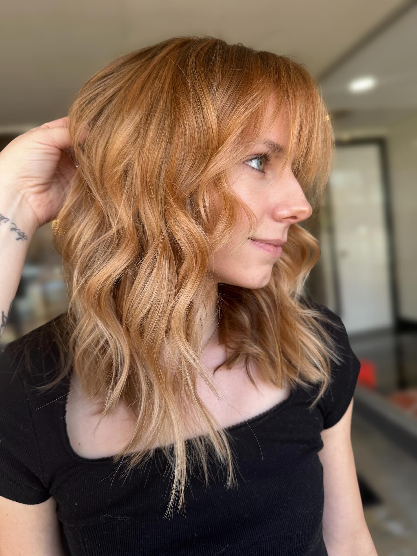 Strawberry blonde glow-up 🍯🍓
This shade makes her eyes pop and flatters her complexion so perfectly.
.
.
.
Located inside Downtown Roots Salon
📍321 Clinton St Defiance Ohio
🔗 BeautiByMandi.com