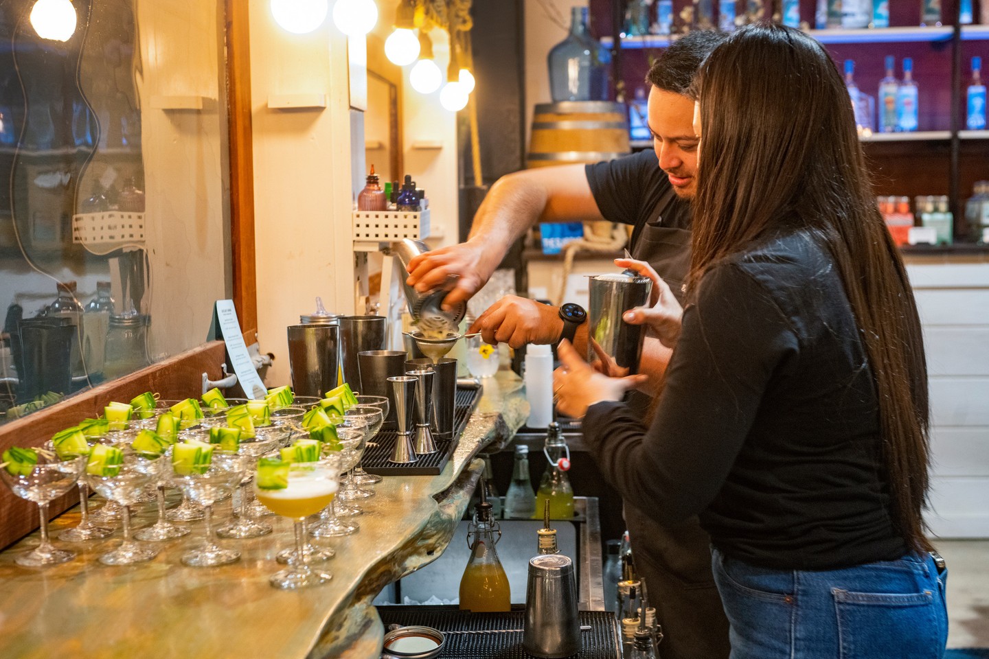 How is it already that time of year? ✨
If you’re in need of a place for a holiday season celebration, whether it’s for your team, your clients, or your family, Jettywave is the place to be!
From hands on mixology classes and behind-the-scenes distillery tours to cocktail paired multi course dinners, we’ll craft an experience your group will love.
🥃 Ready to reserve your date?
Email us at info@jettywave.com and let our team take care of the rest. 🍸️
📸 @foodasart
#HolidayParty #CorporateEvent #JettywaveDistillery #MixologyExperience