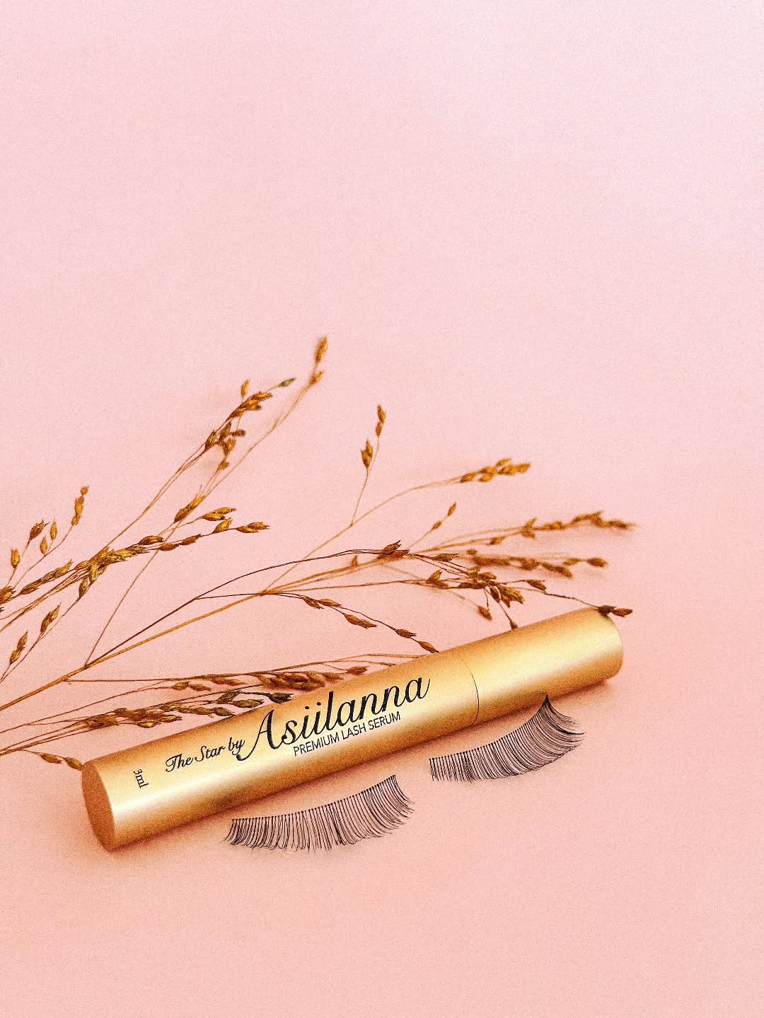 Why does this lash serum work without harsh ingredients
Some people activate fast, some slower, but consistency always wins.
With a gentle formula, results last longer and feel natural every step of the way.
I don’t discount this serum because it’s not mass-produced and not built on cheap synthetics.
Quality stays quality, every bottle, every time.
If you want naturally beautiful lashes without irritation, this is the formula to trust.
#thebesteyelashserum #eyelashserum #naturaleyelashserum #plantpower #plantextracts #ripsmeseerum #vippeserum #ögonfransserum #øjenvippeserum #ripsiseerumi #skropstuserums #blakstienųserumas