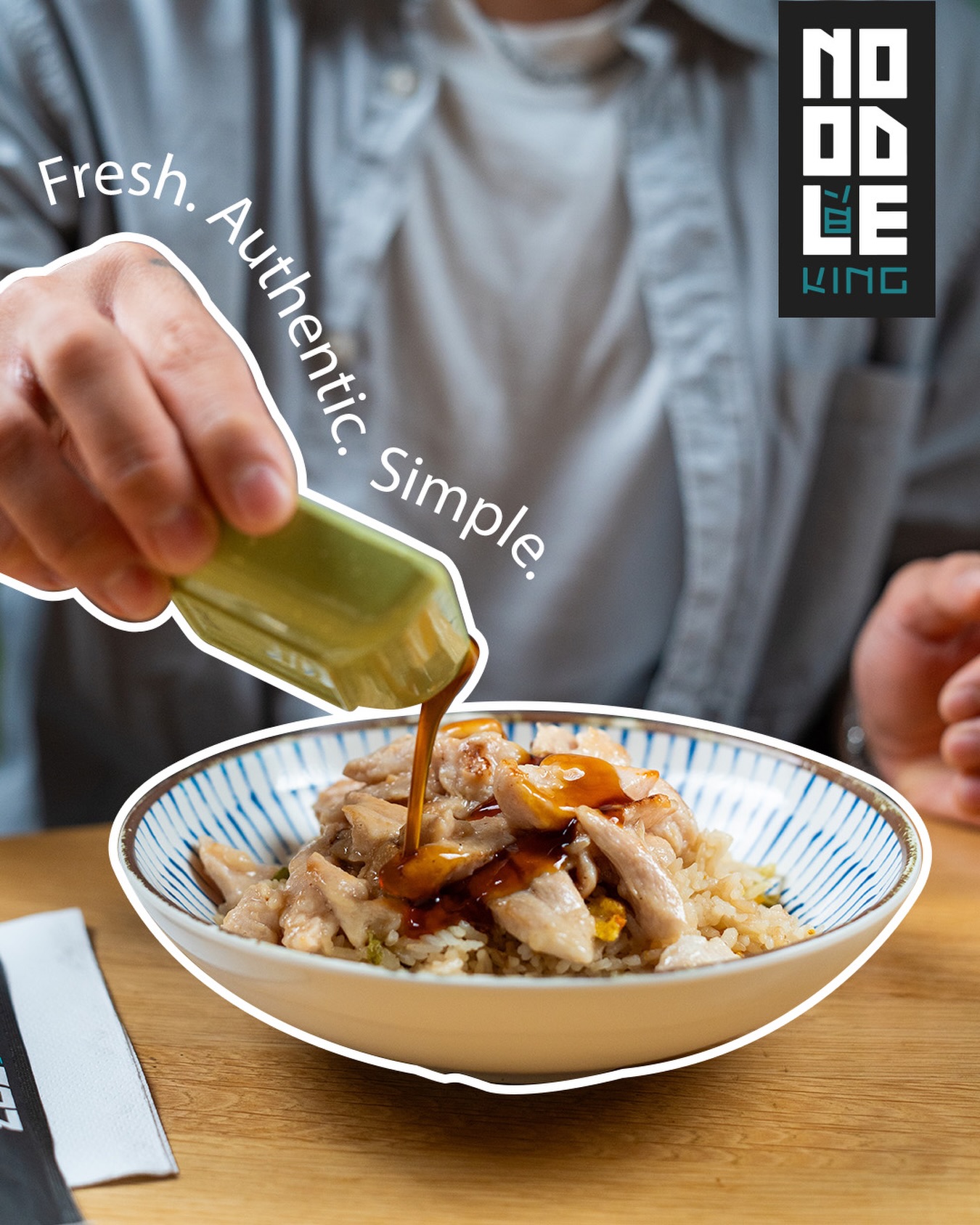 Die einzige Frage, die zählt: Mehr Sauce? 😋🍚 Wenn das Essen schon so gut ist, kann es nie genug Sauce geben! 🤩
#sauce #bowllovers #authentic #asianfood #wien #noodleking